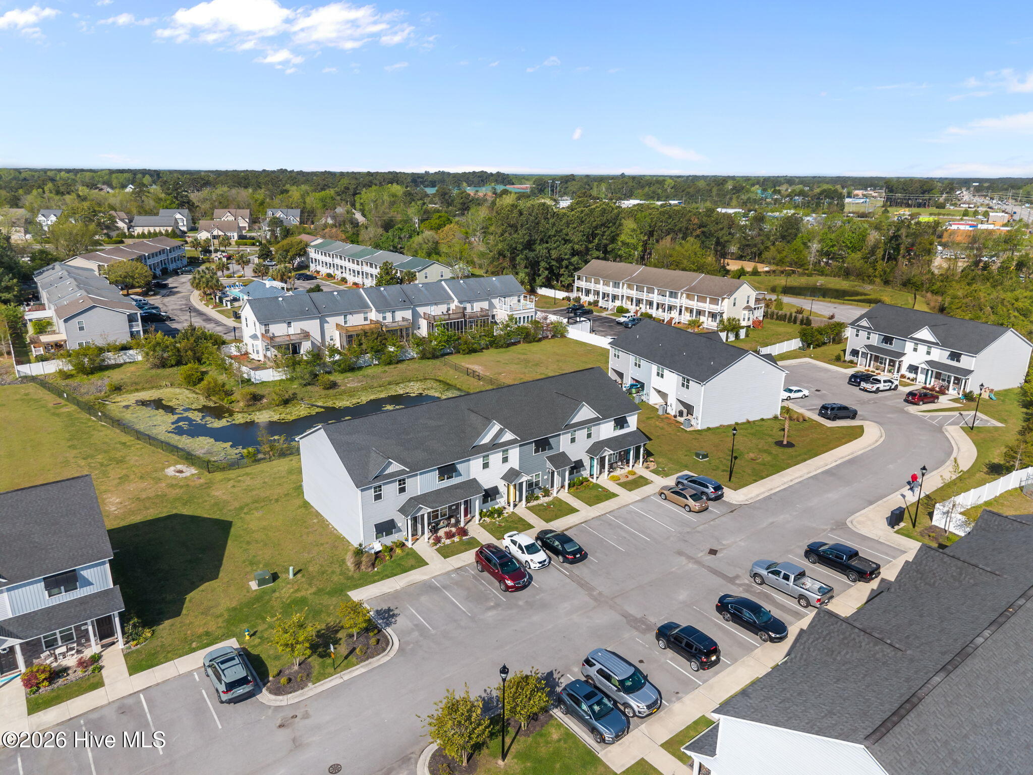 100566245 | Photo 28