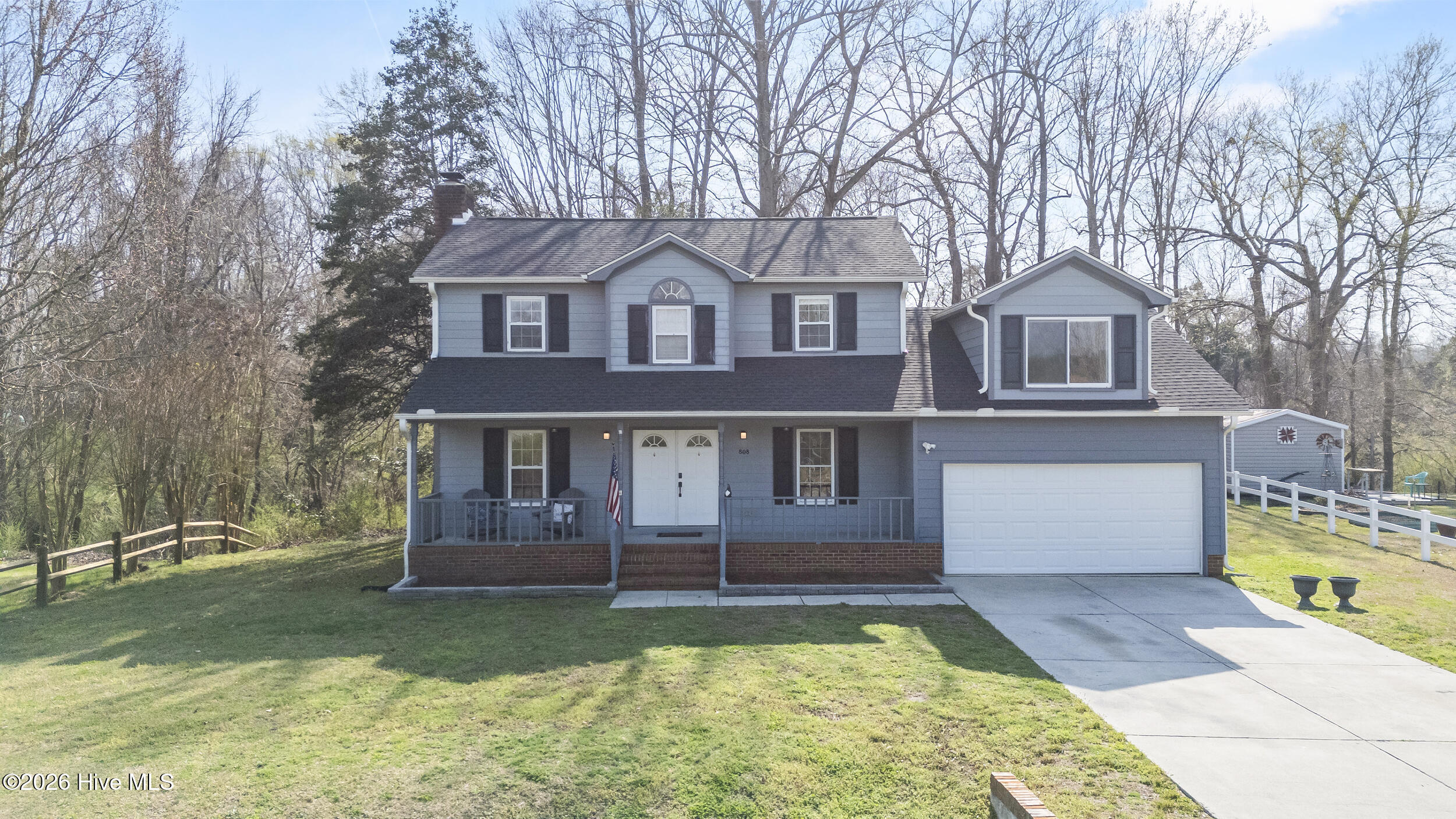 100560649 | Photo 49