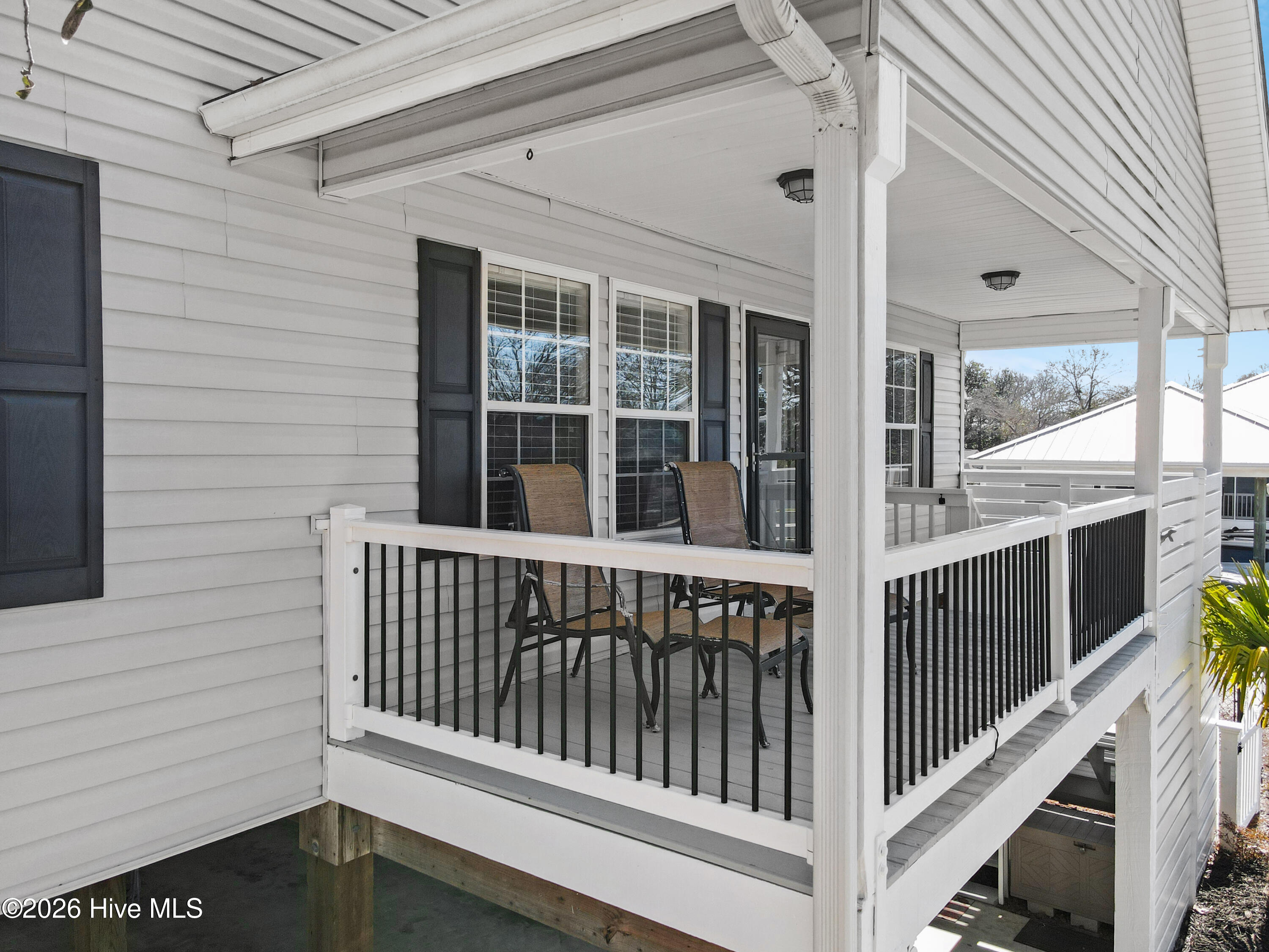 100557408 | Photo 24