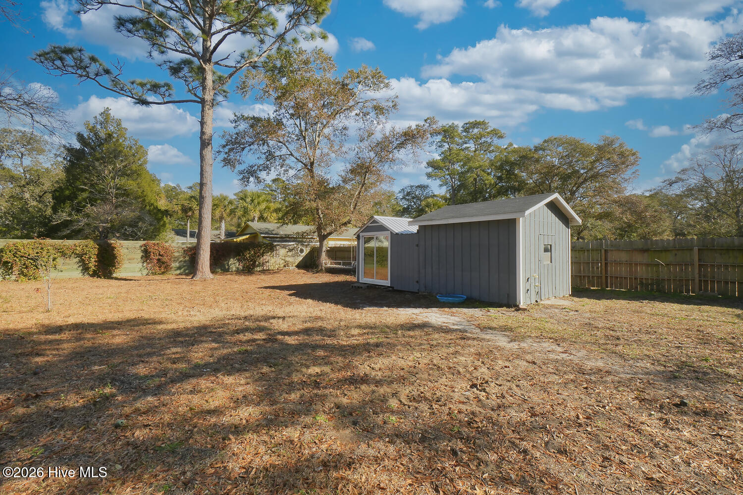 100546662 | Photo 21