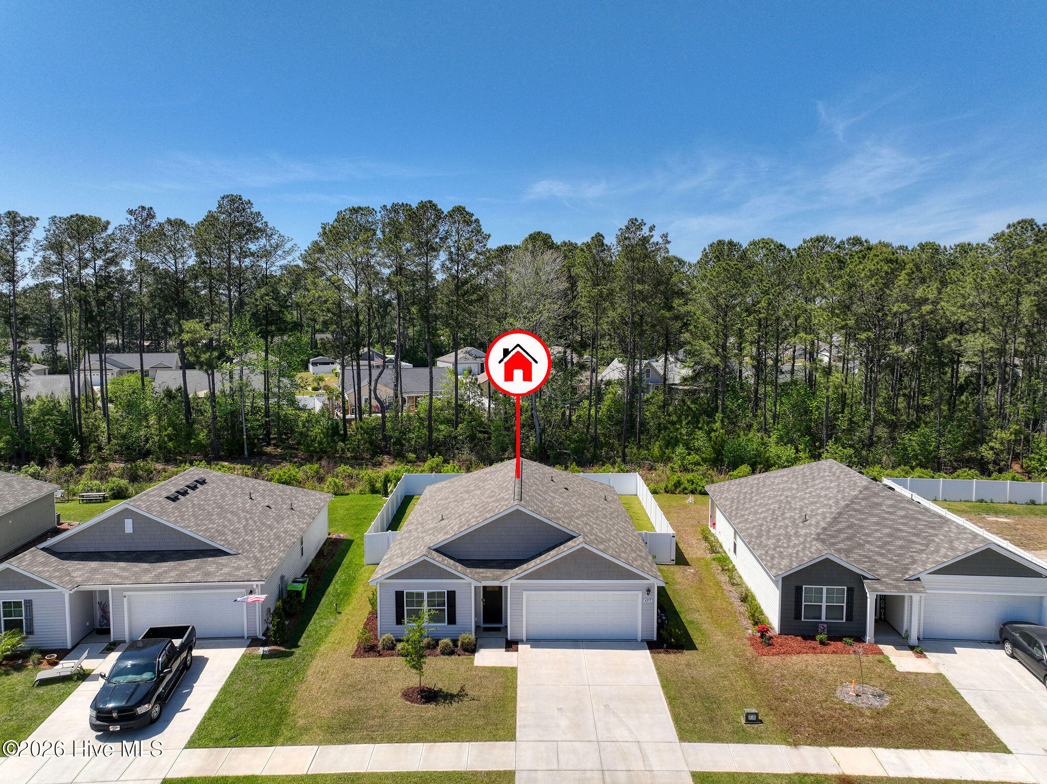 100568433 | Photo 34