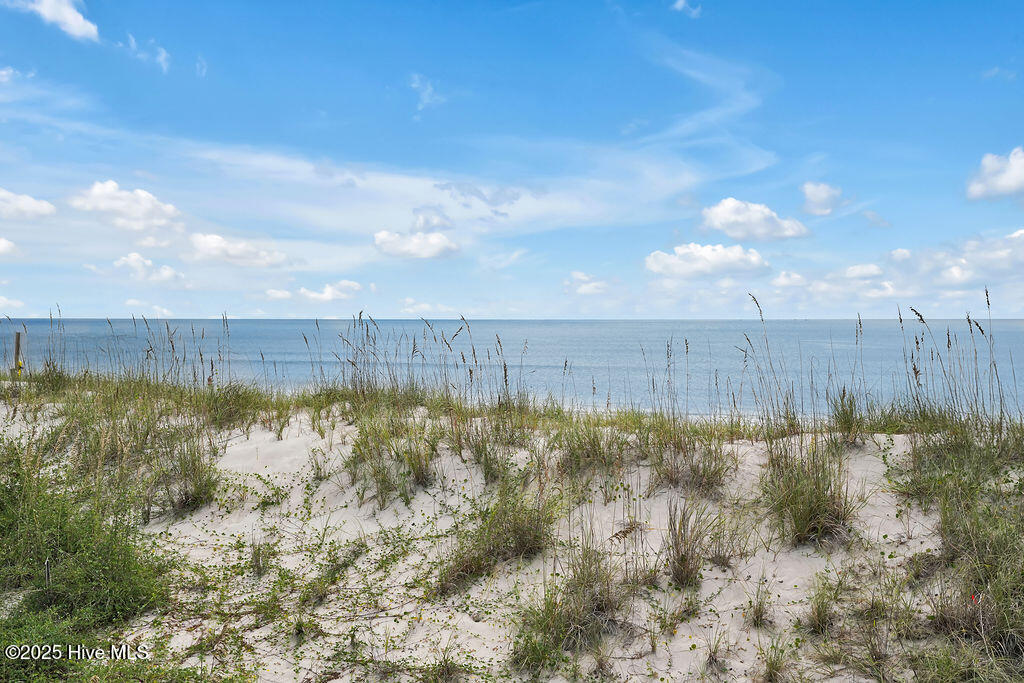 5227EastBeachDrive-12