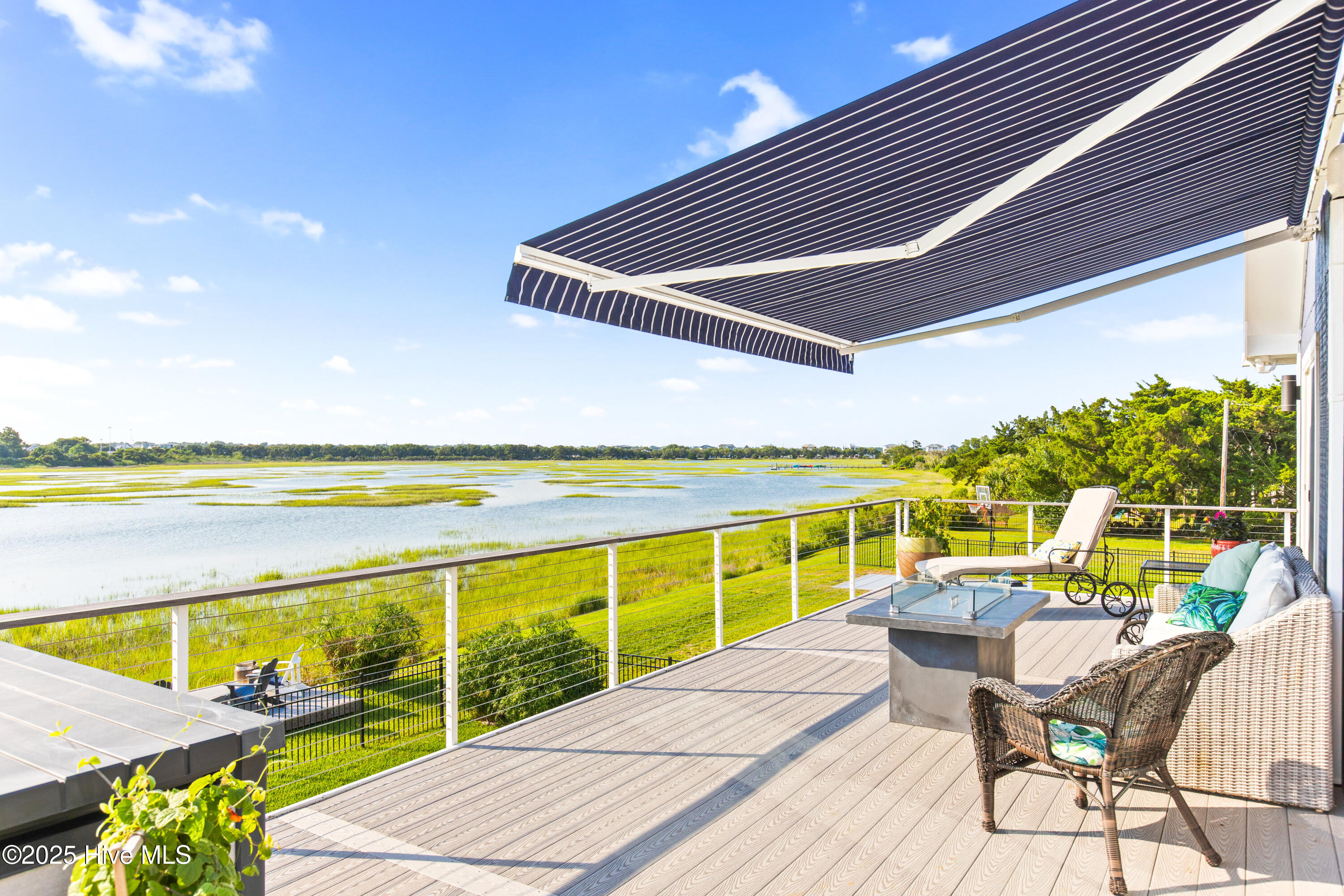 100567814 | Photo 57