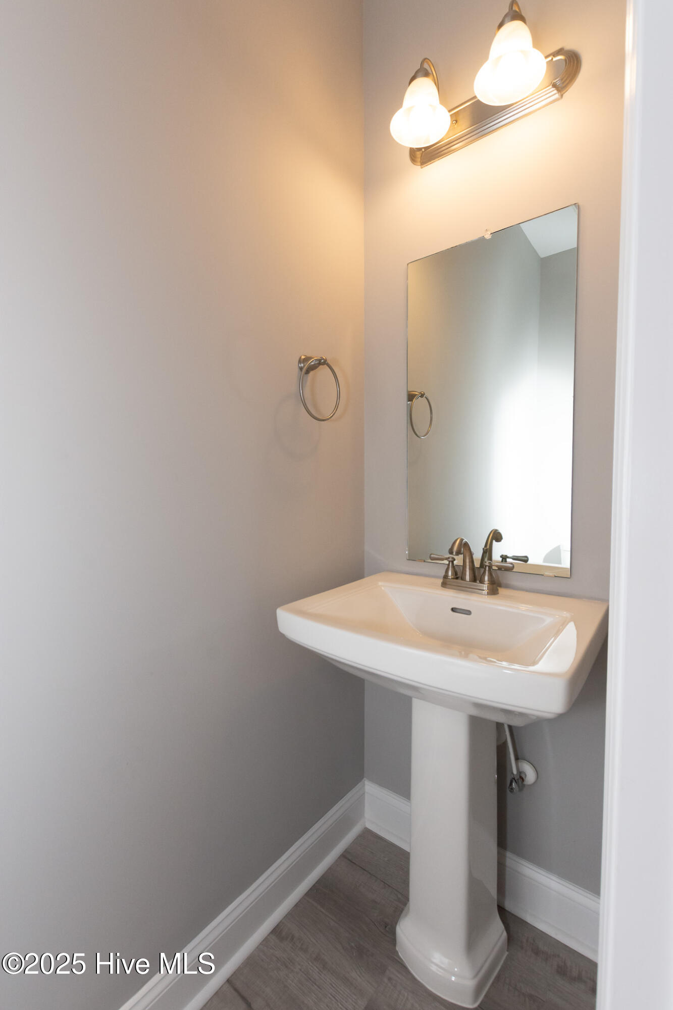 100531968 | Photo 21