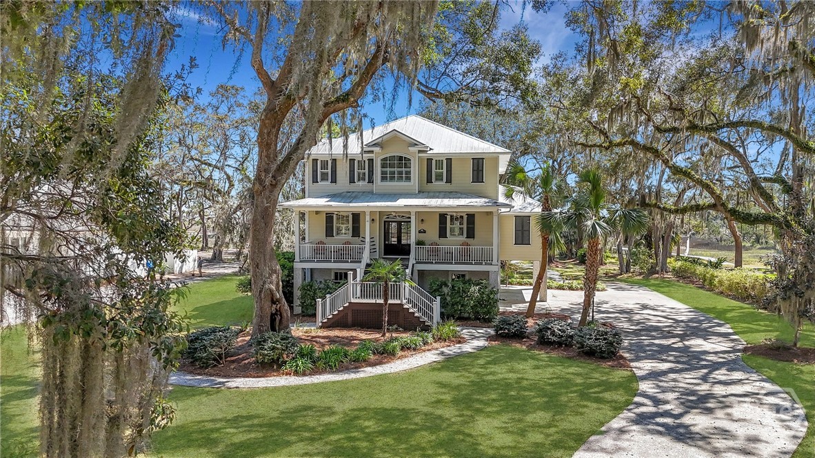 Property at 1108 Mission Lane