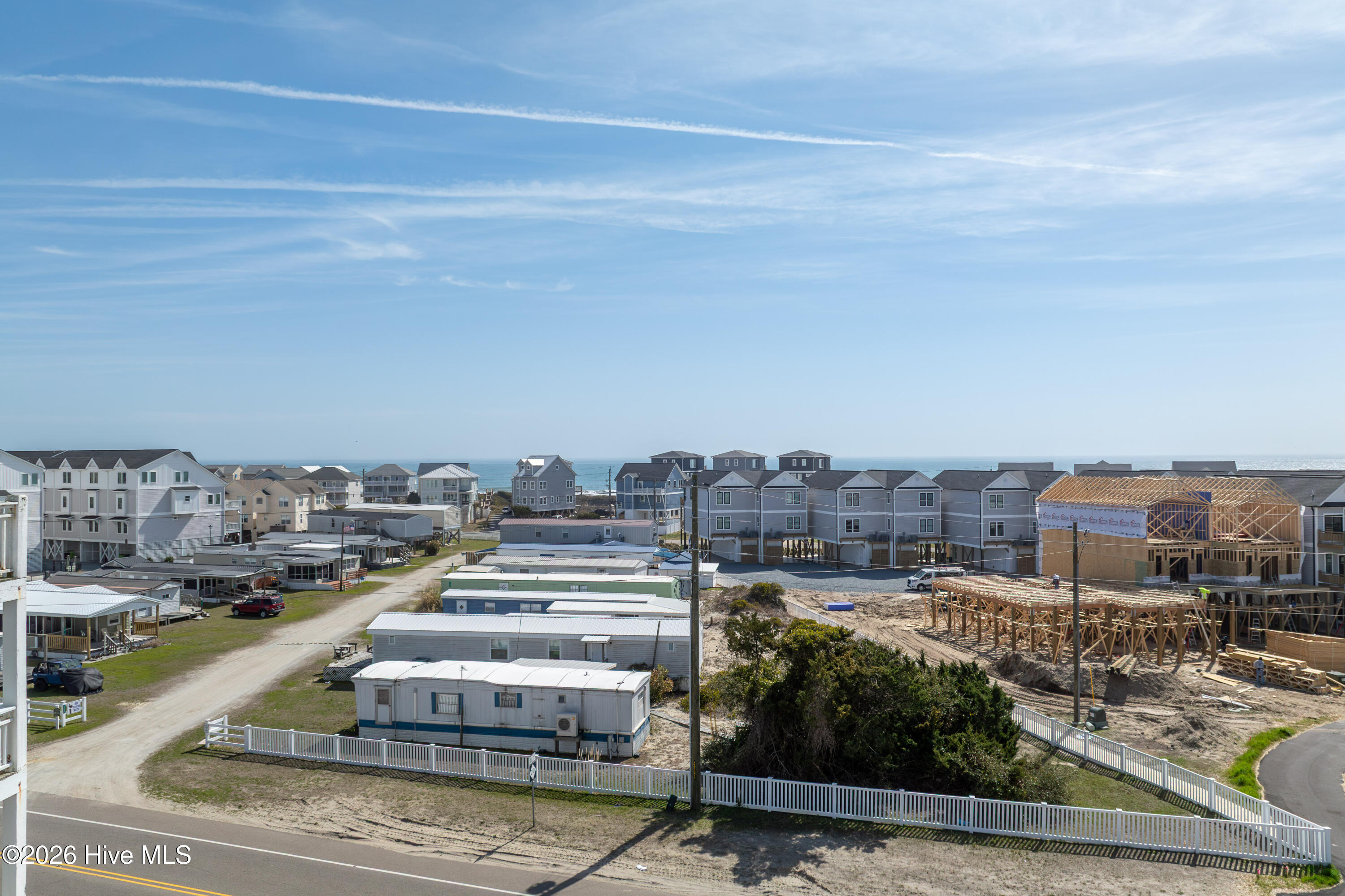 100558163 | Photo 29