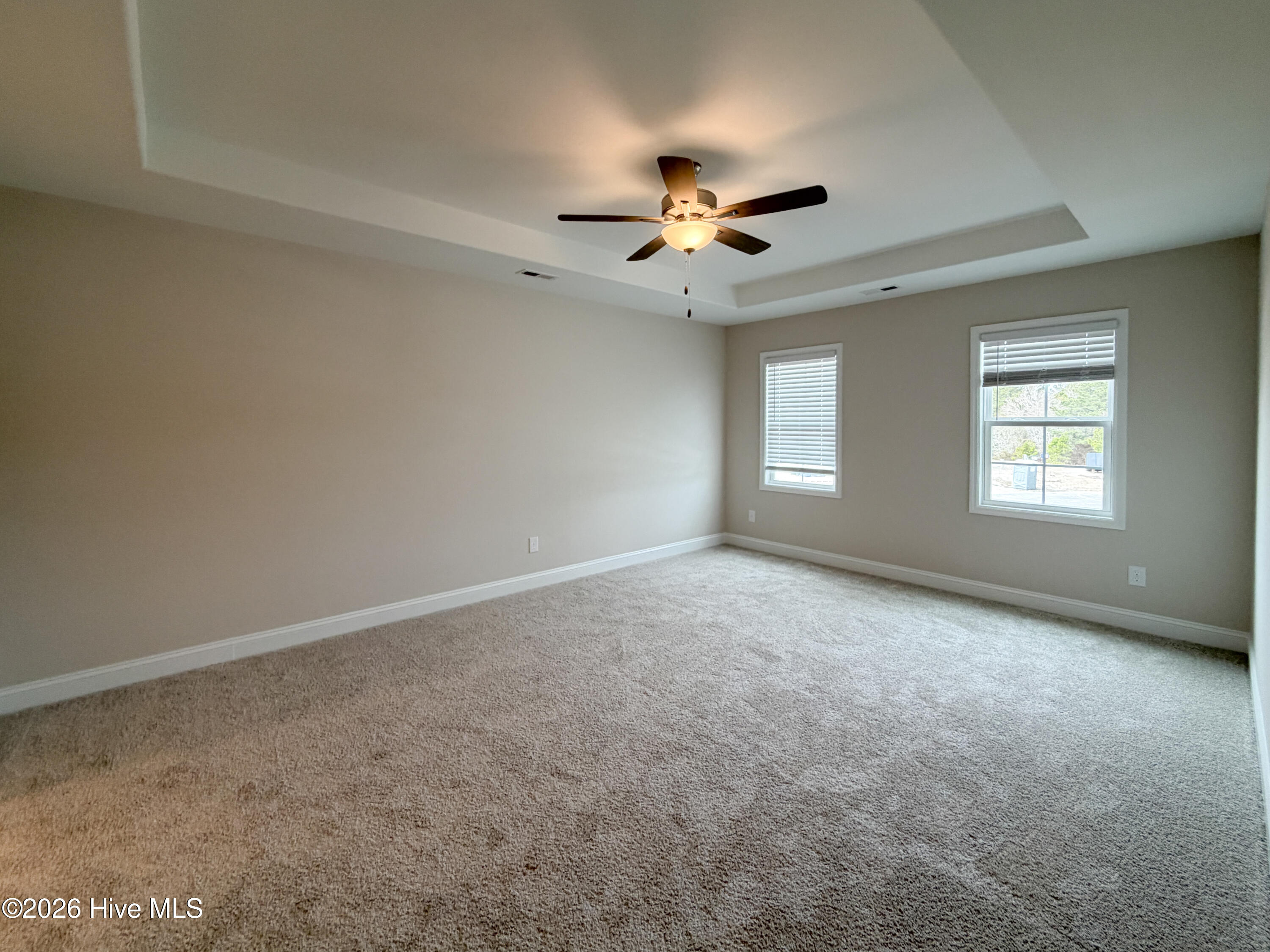 100552210 | Photo 13