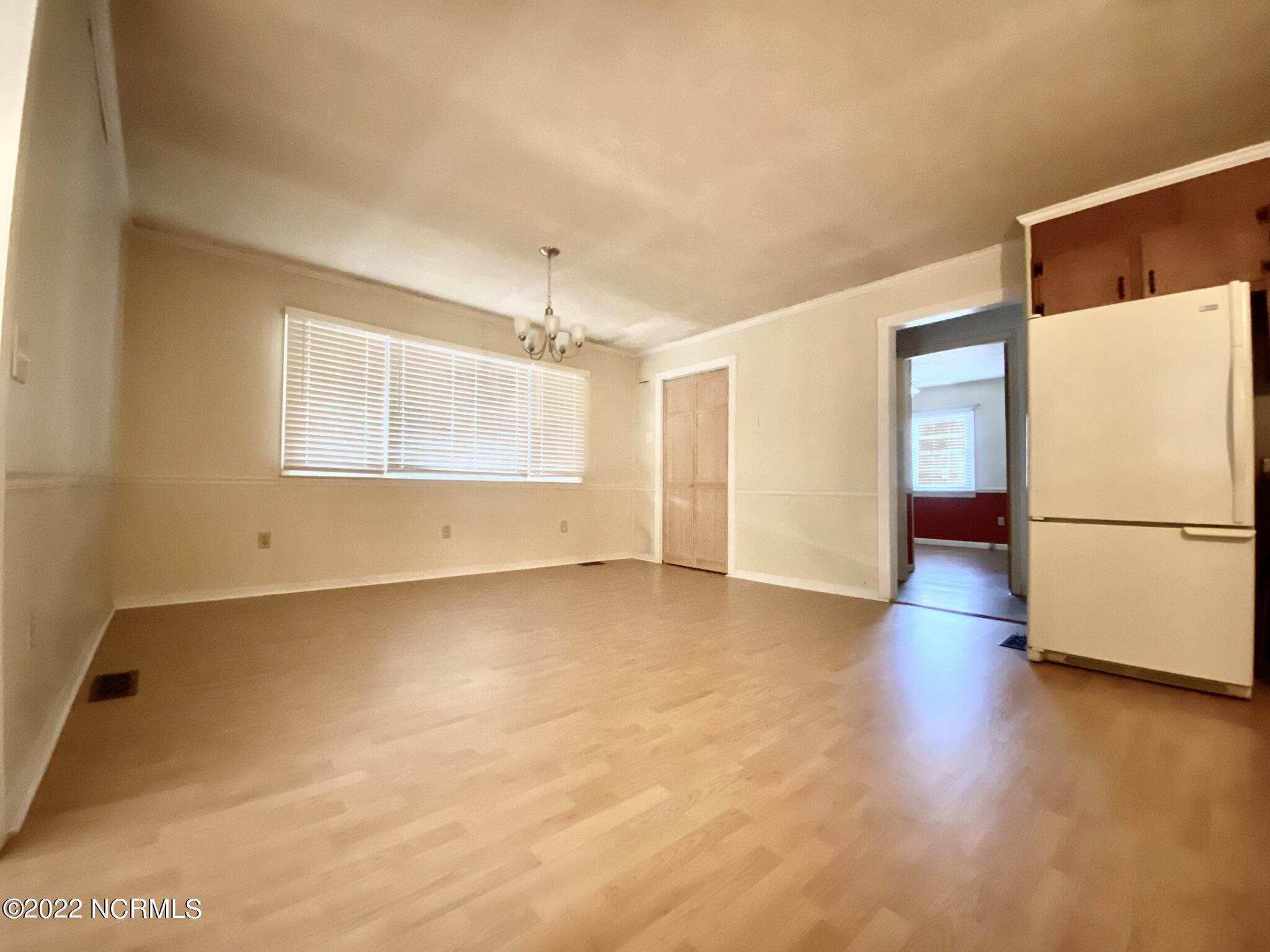 100523296 | Photo 10