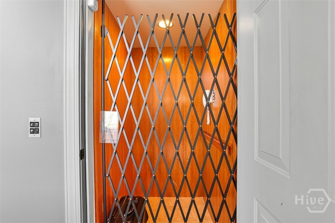 104 Woodside Crossing