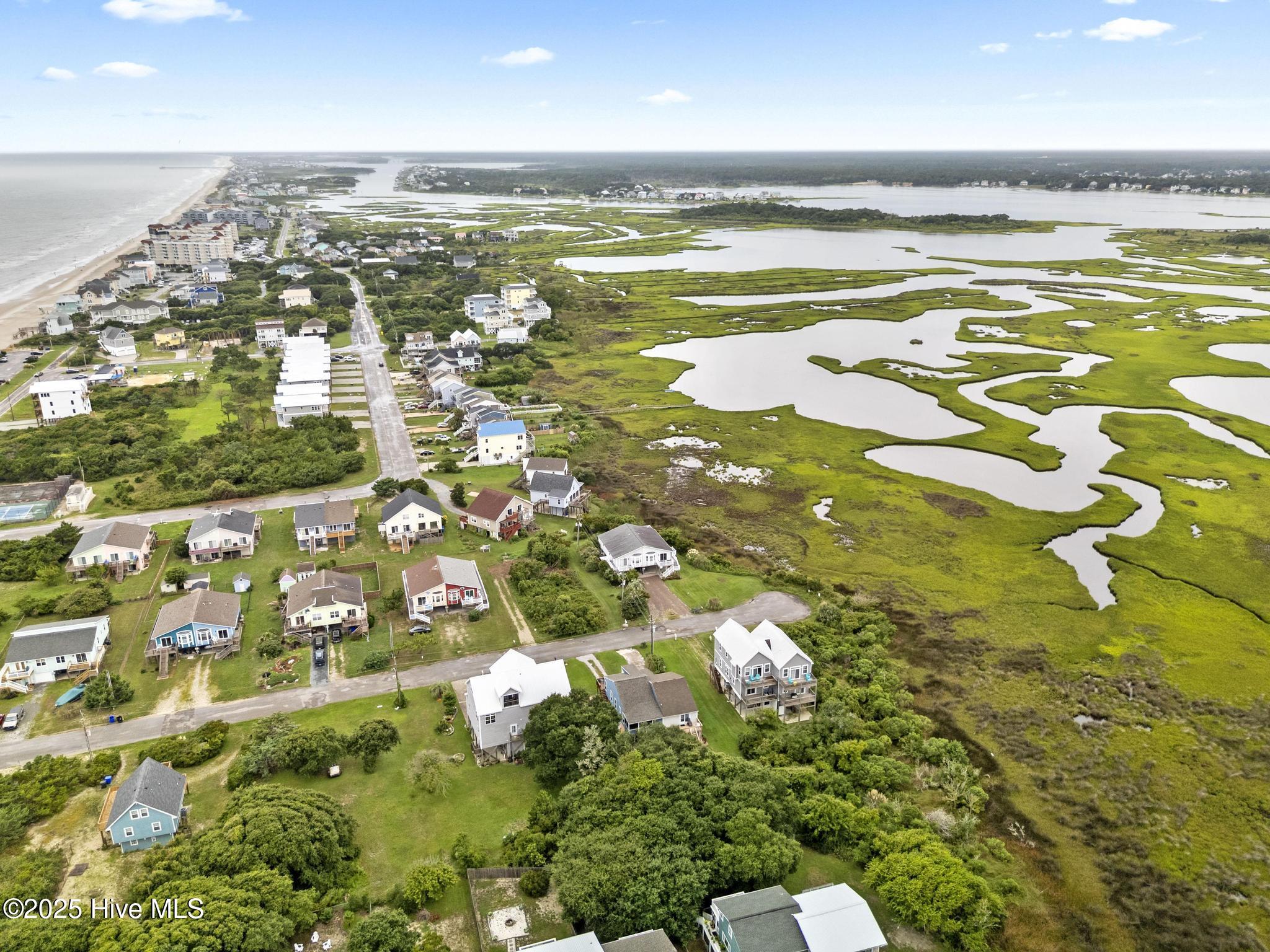 100525730 | Photo 47