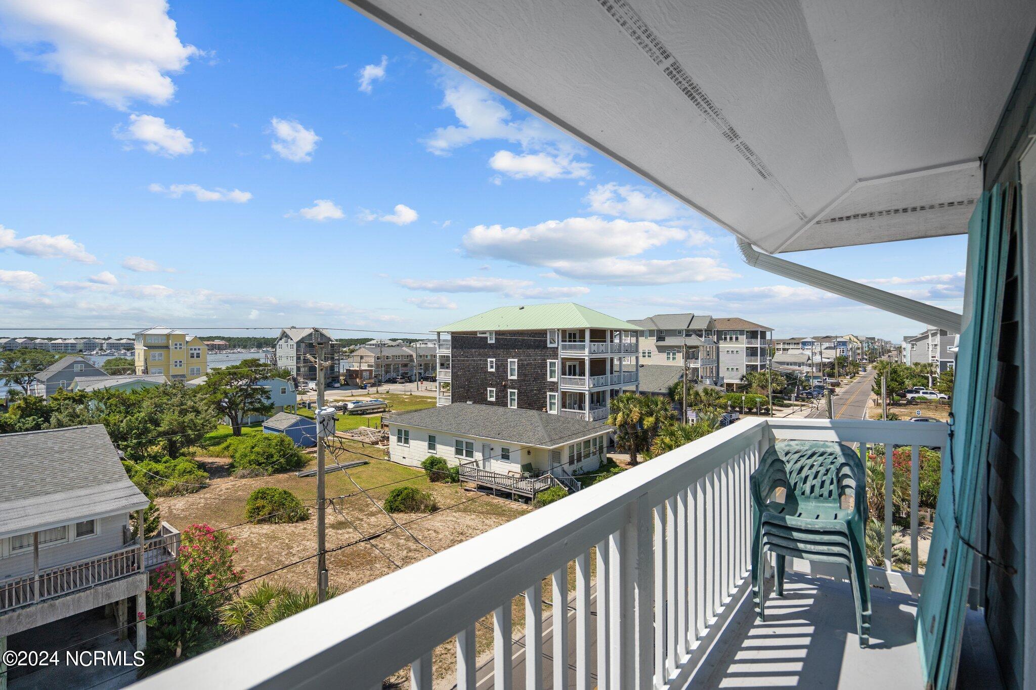 1308 Carolina Beach Avenue N 3a, Carolina Beach, NC 28428 – photo 19: 33-web-or-mls-DSC09837