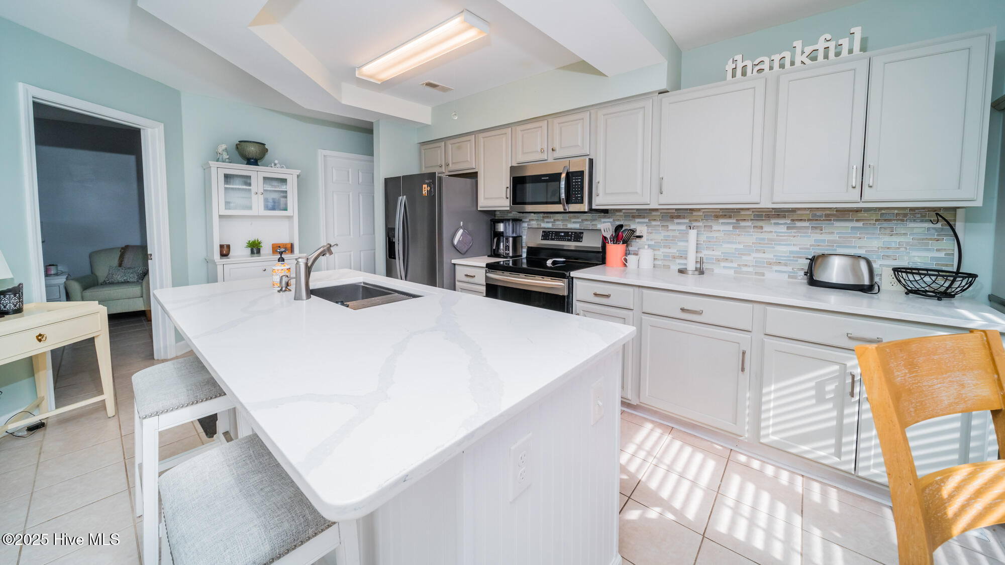 100543233 | Photo 10