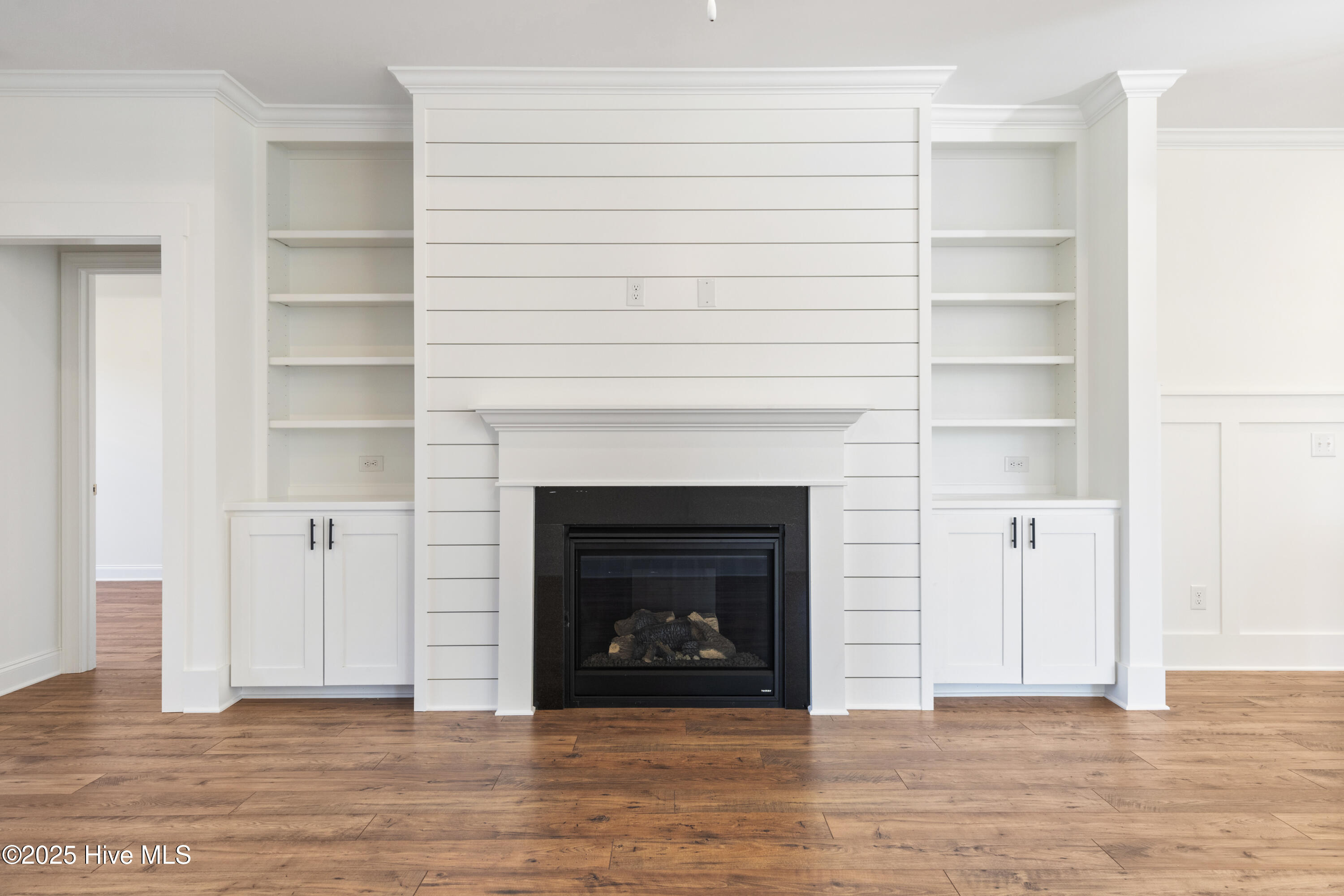 100537559 | Photo 17