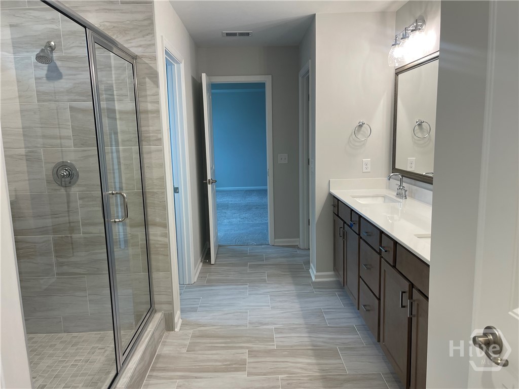 Large Primary Bath

