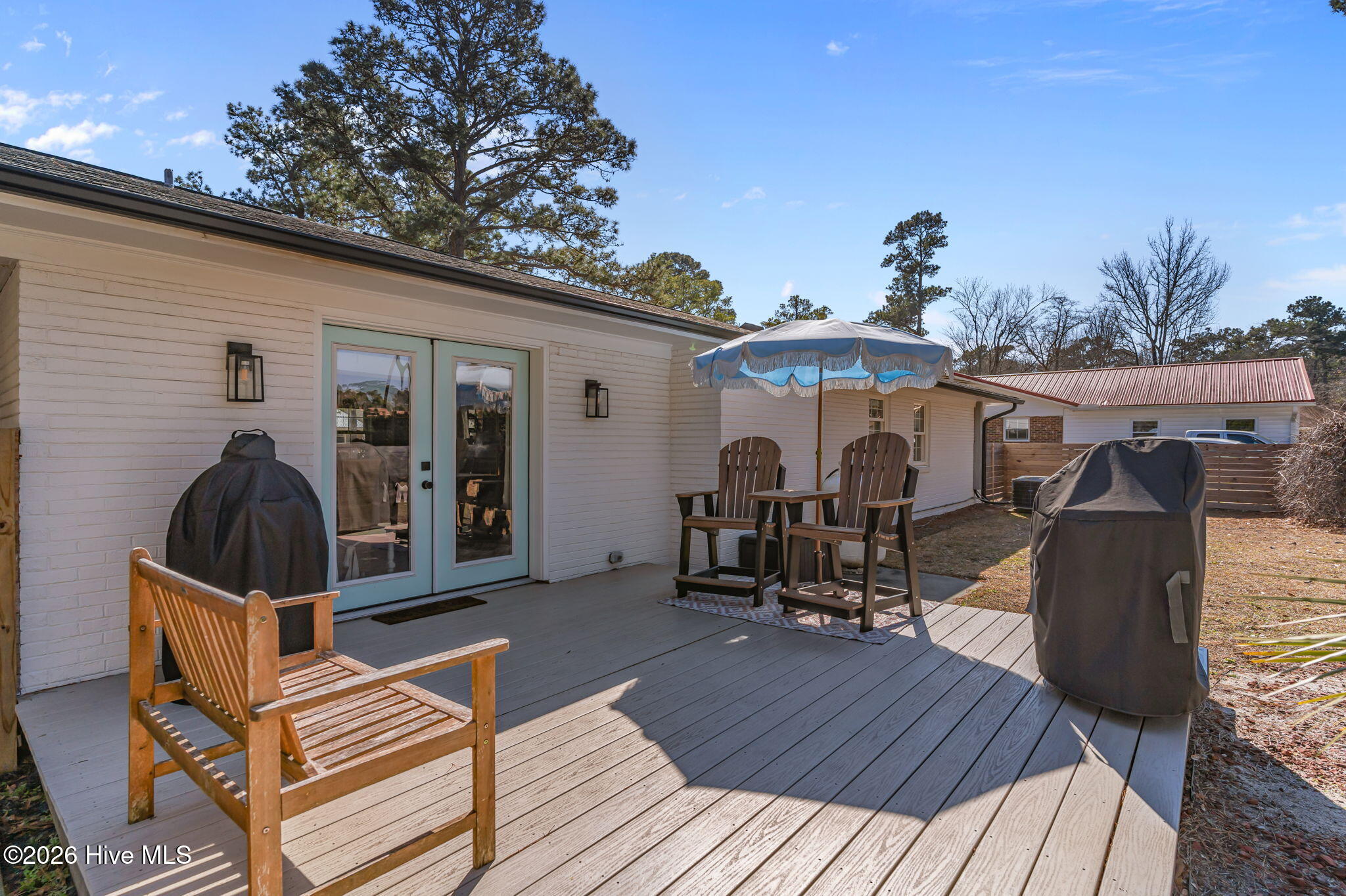 100552311 | Photo 40