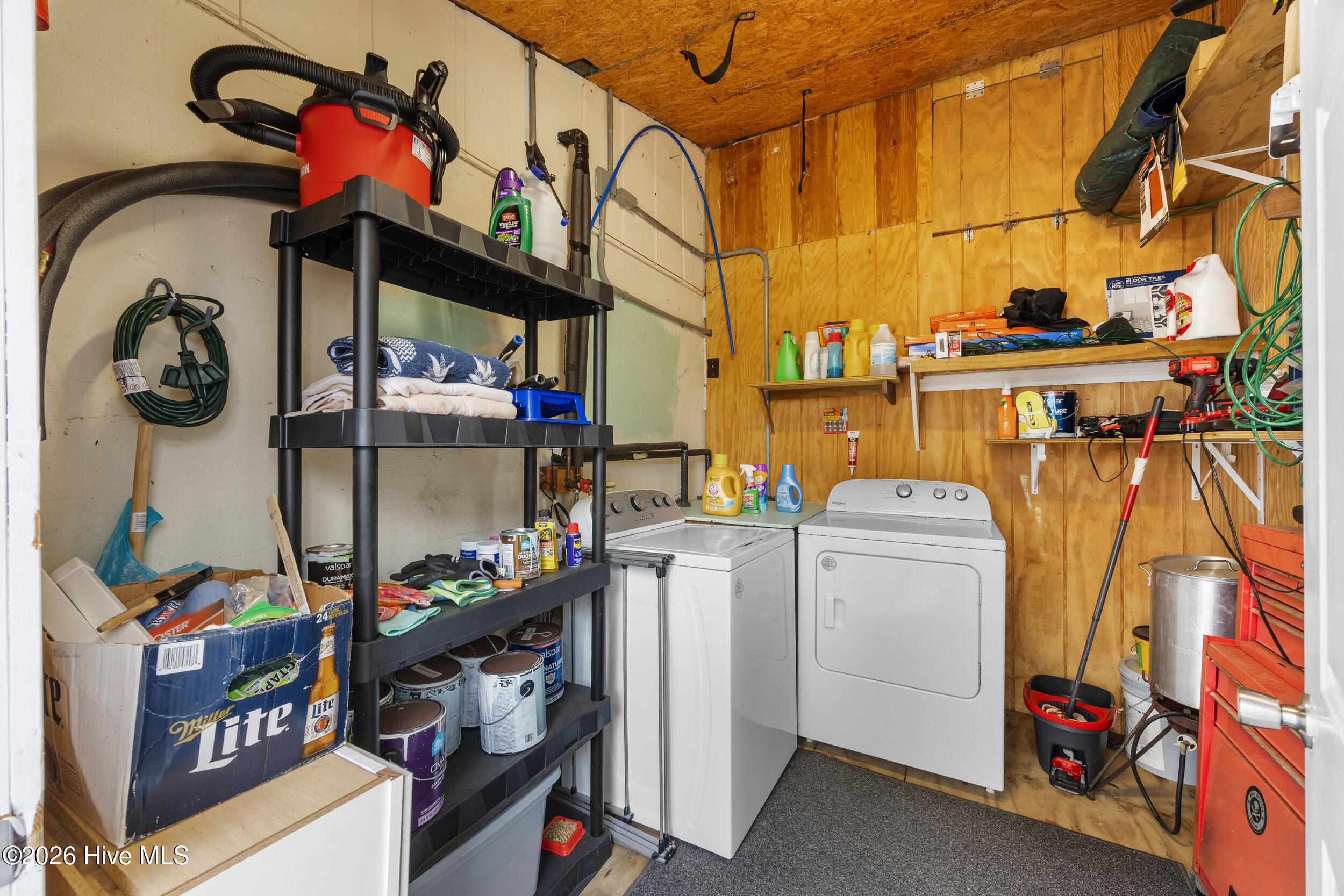 100554331 | Photo 30