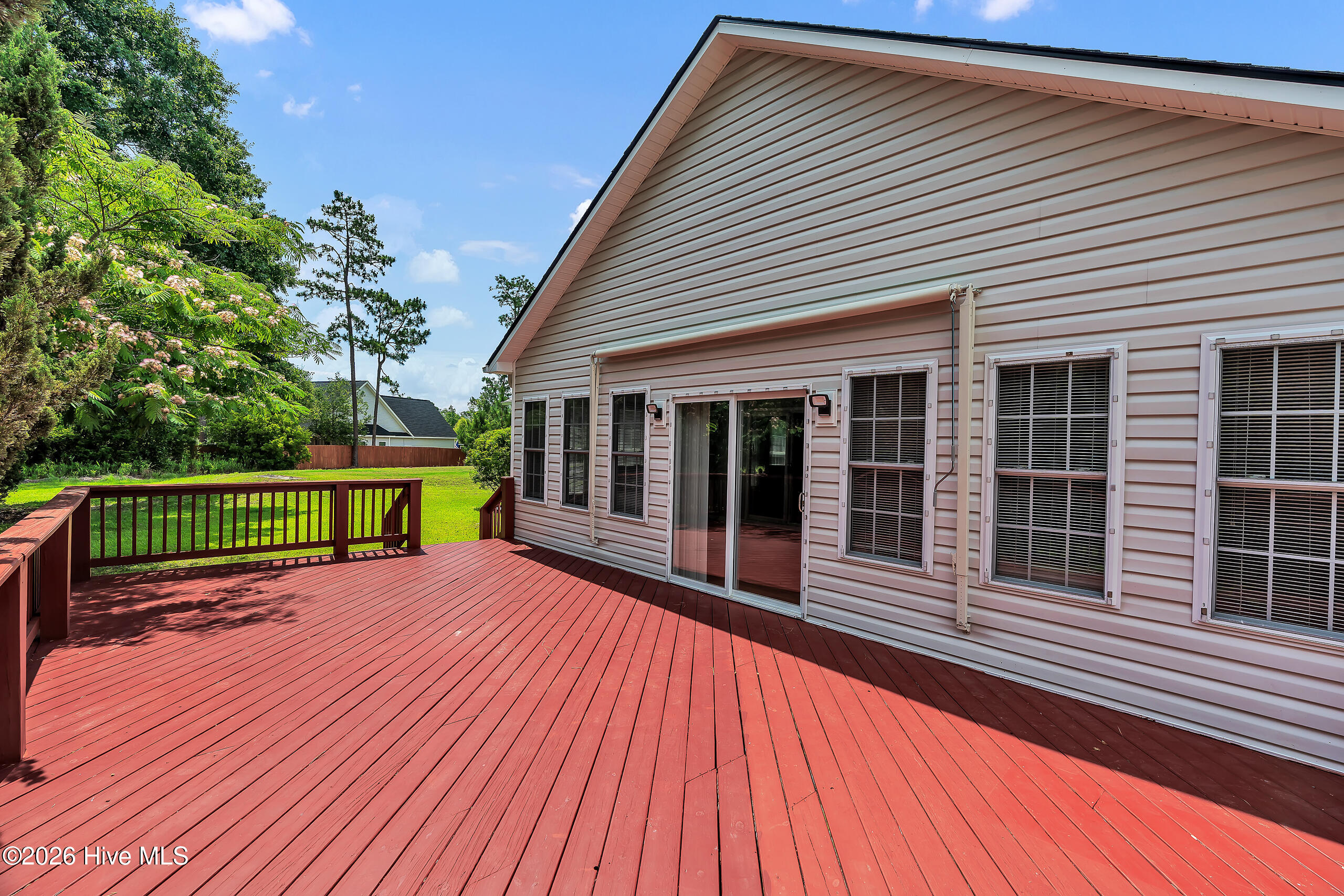 215 Winding Creek Way,Hubert