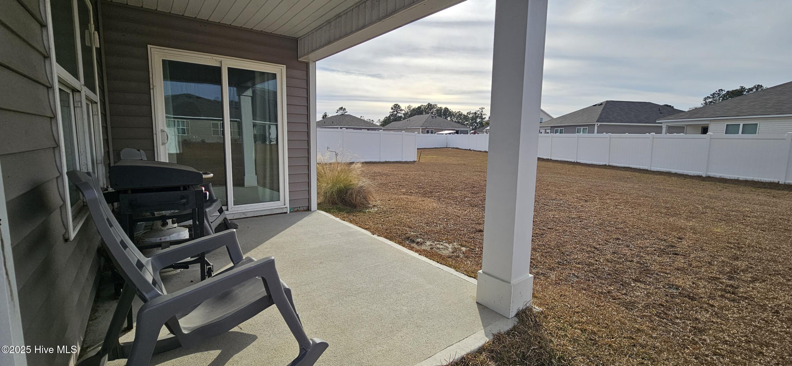 100545464 | Photo 30