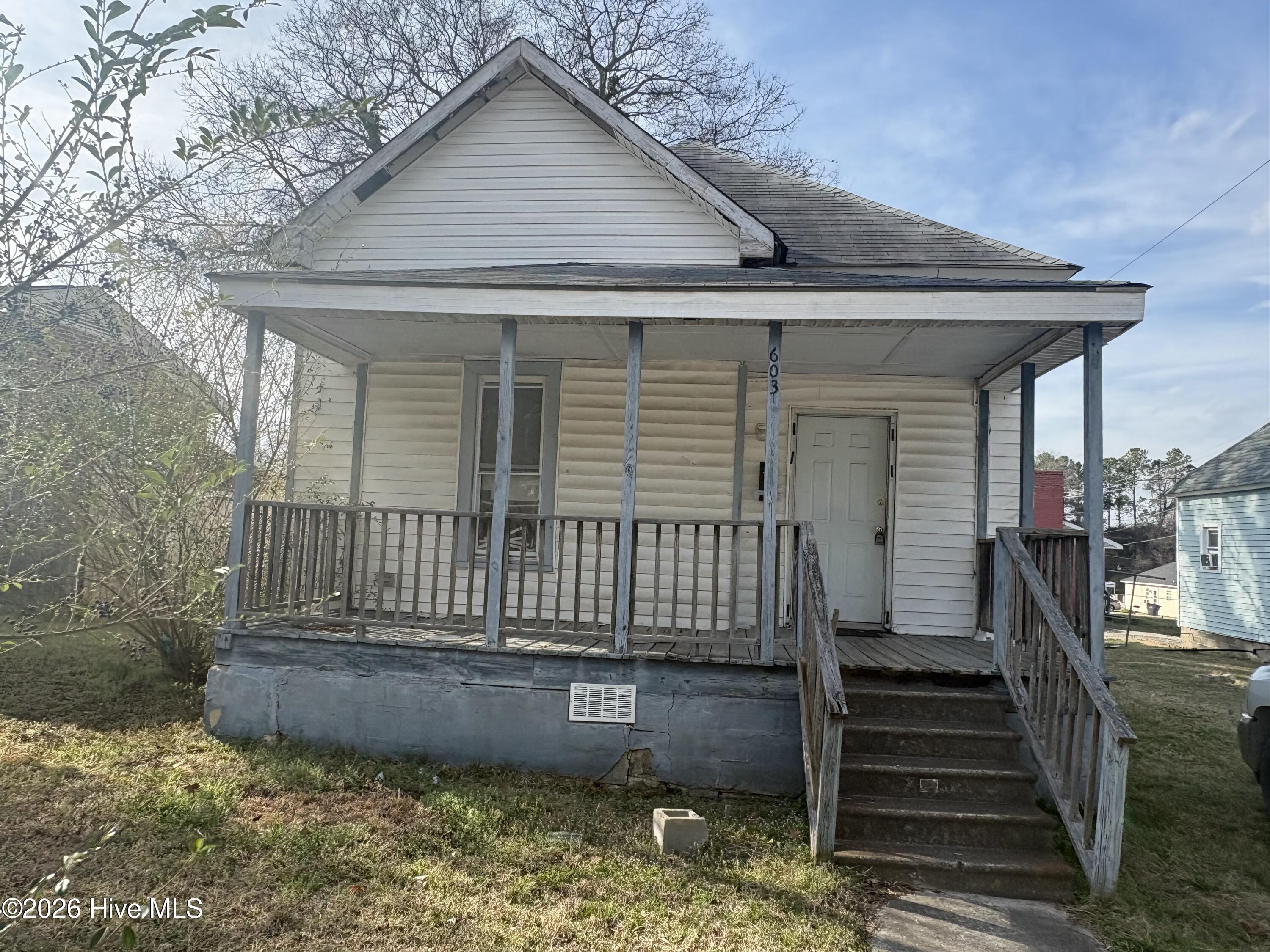 Homes for sale in Louisburg, NC | 603 Kenmore Ave, Louisburg, NC 27549 | MLS# 100559331