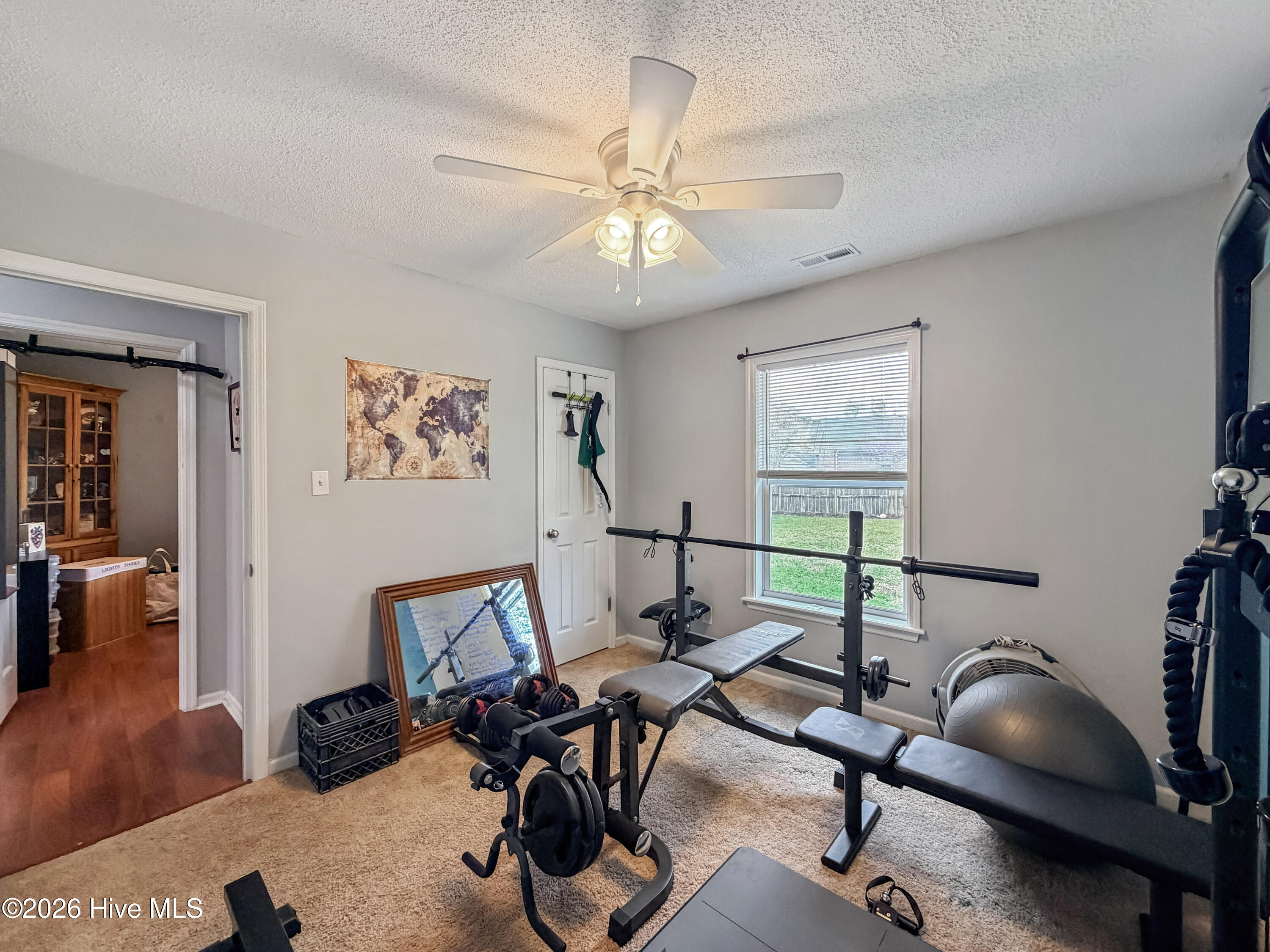 100564725 | Photo 26