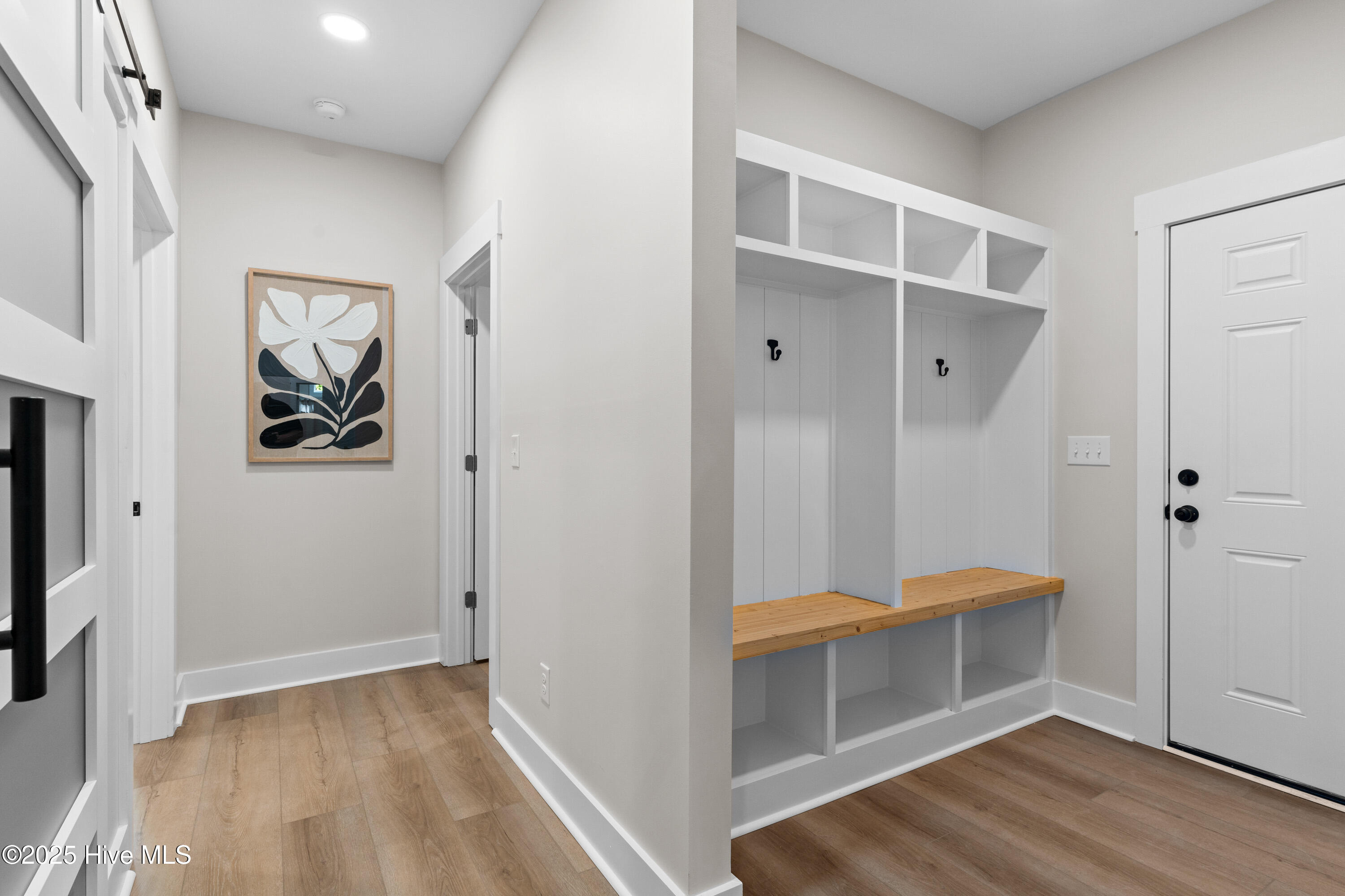 100537553 | Photo 10