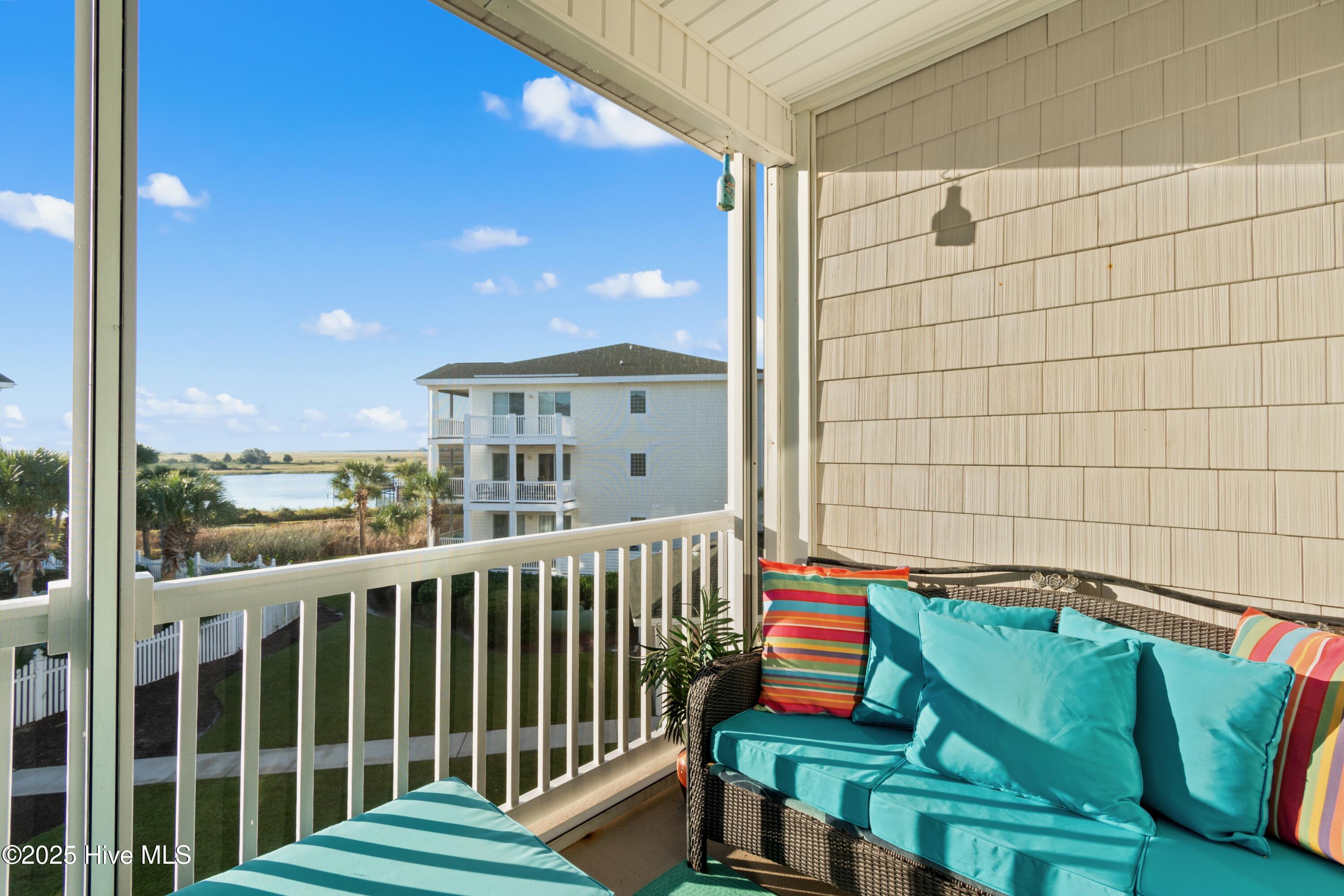 100536707 | Photo 29