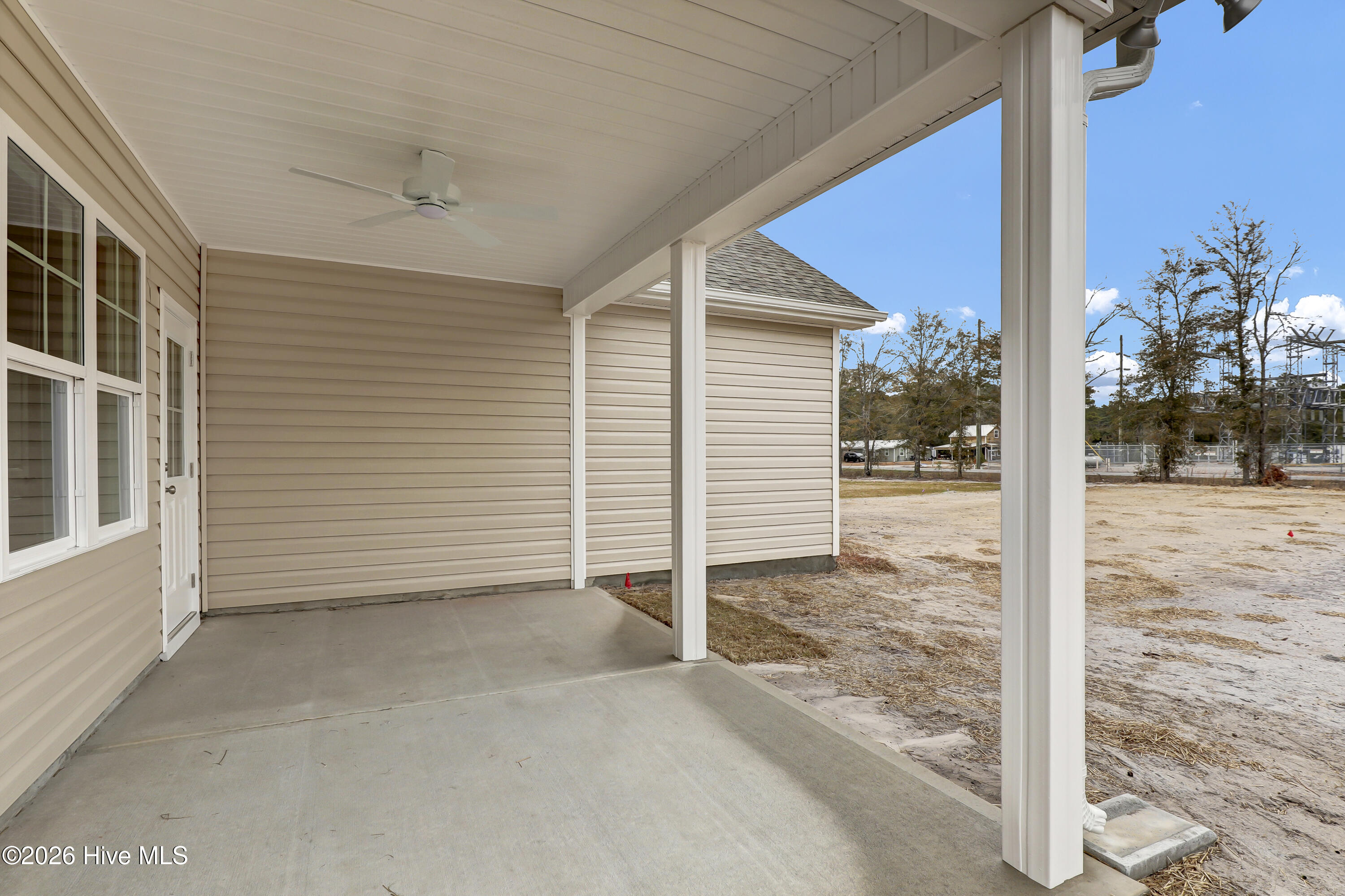 100534930 | Photo 24