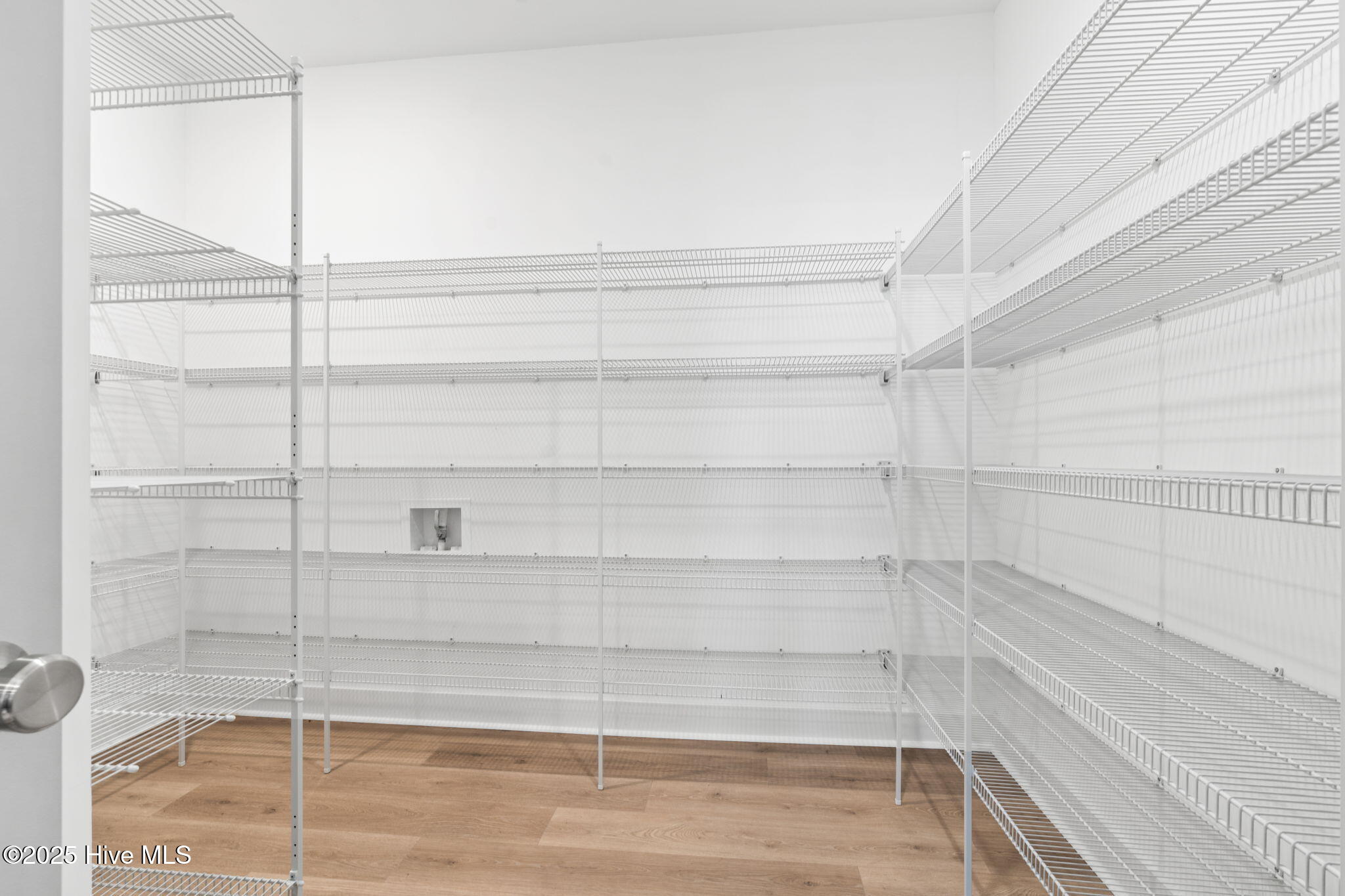 100485304 | Photo 14