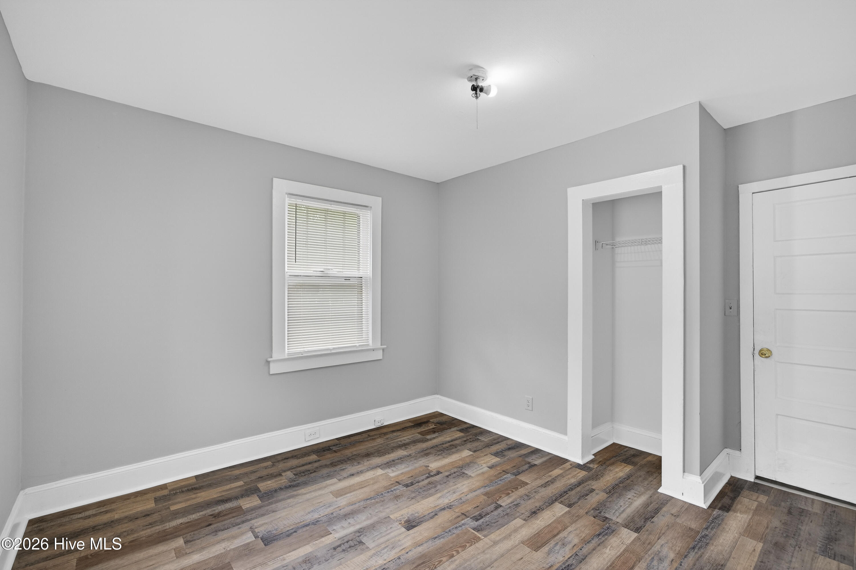 100564526 | Photo 27