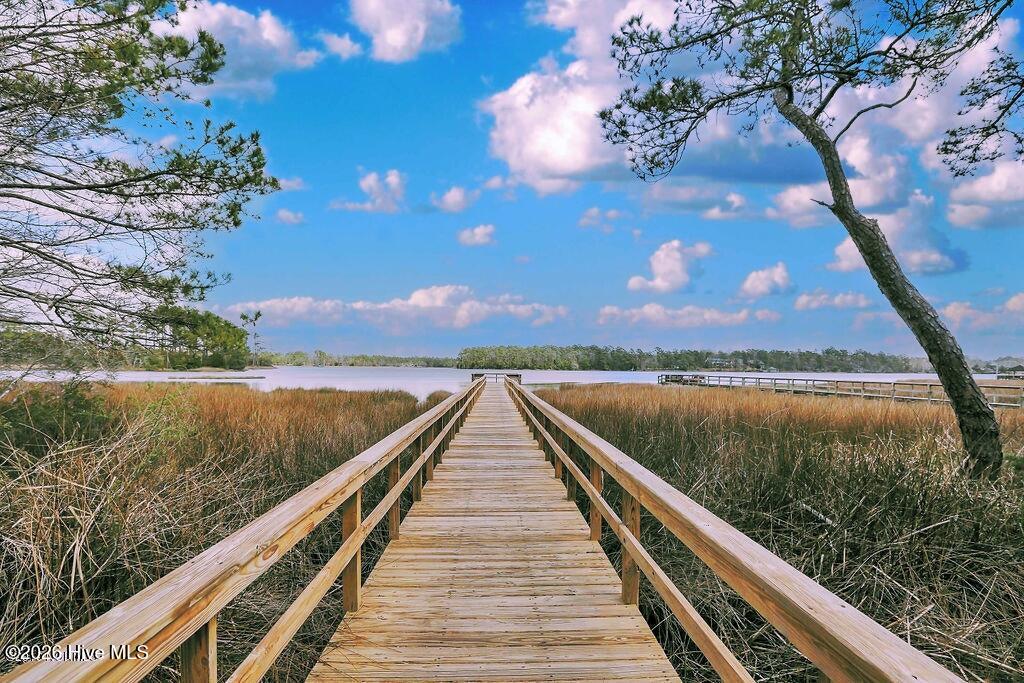 100568961 | Photo 85