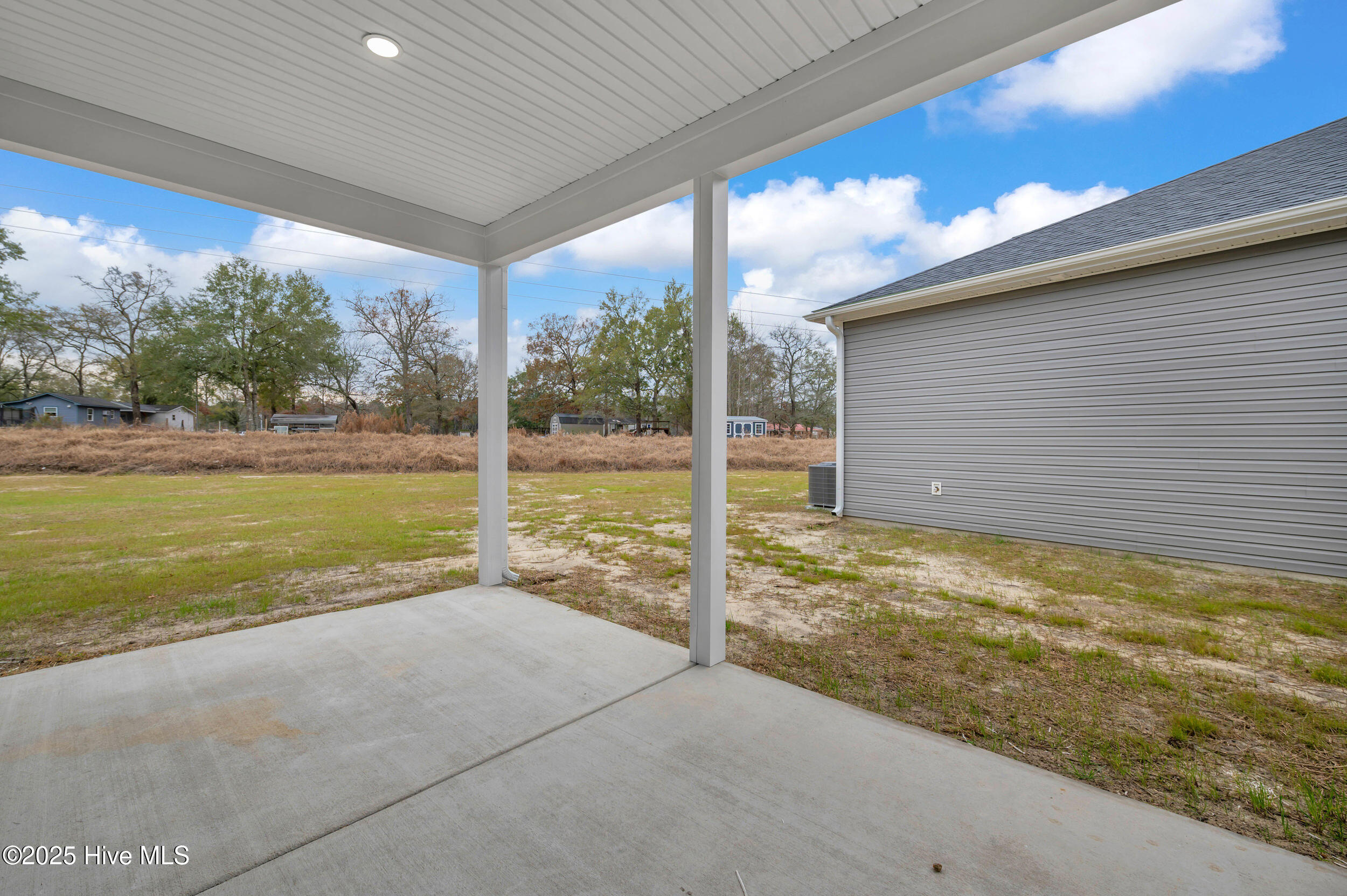 100544598 | Photo 28