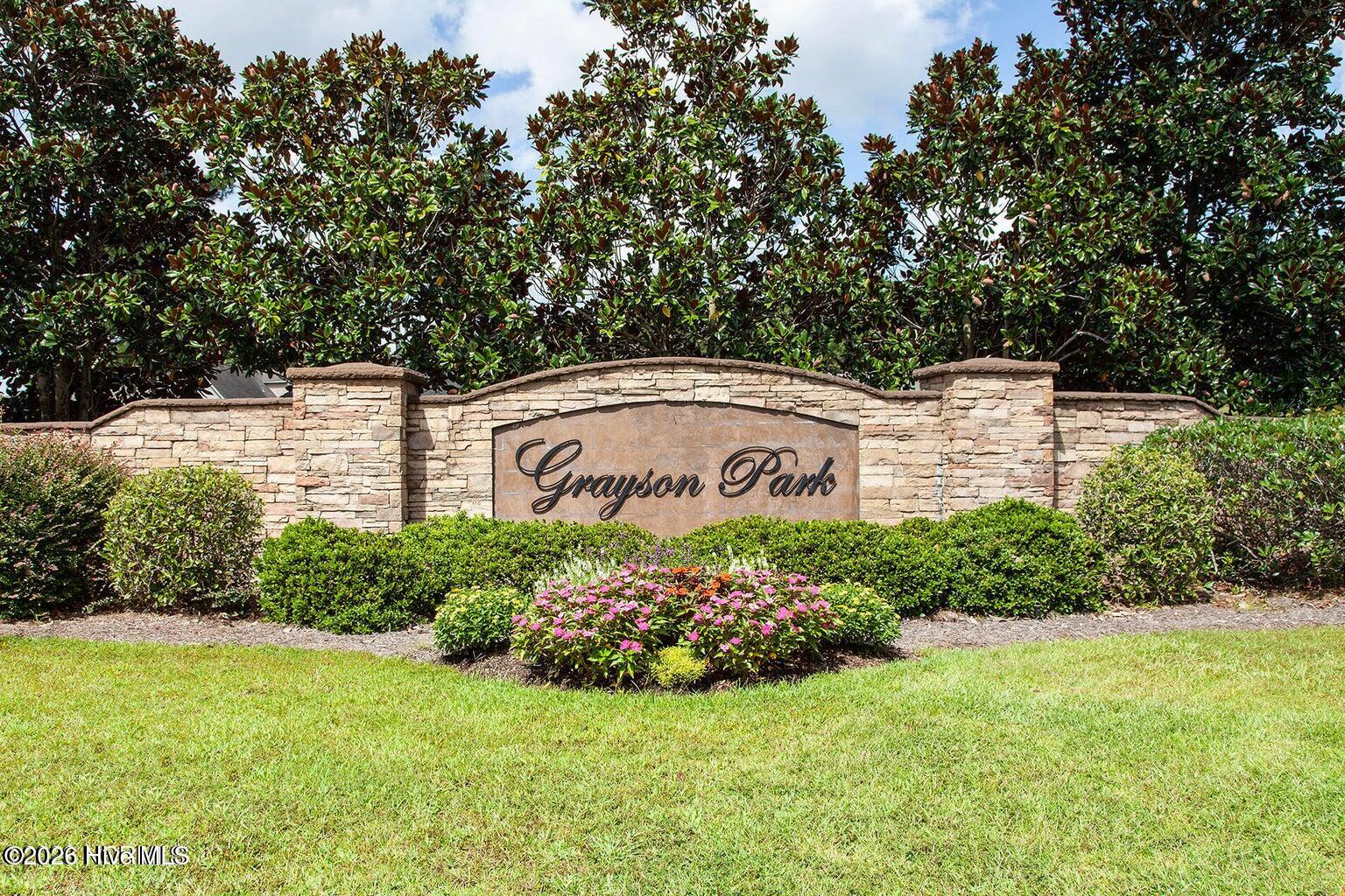 100551369 | Photo 21