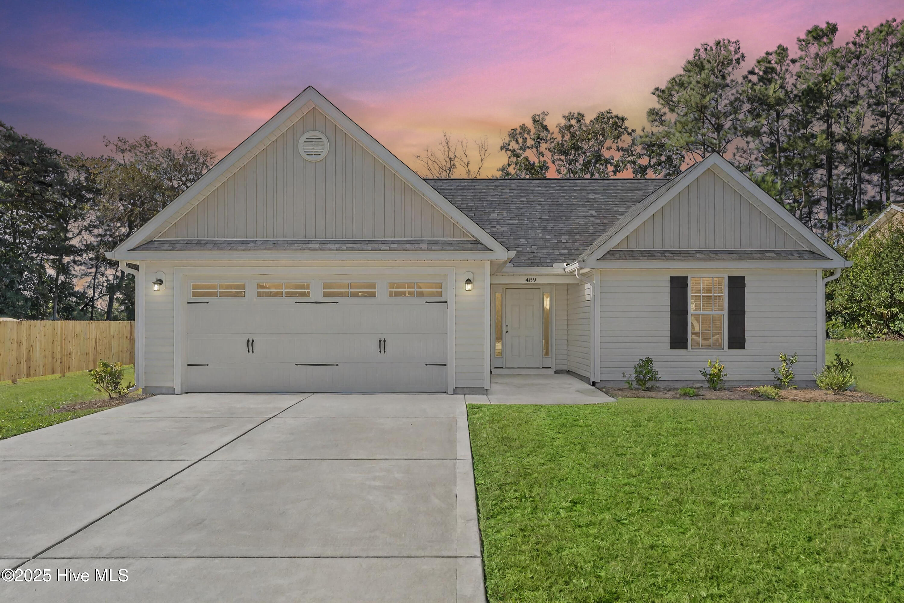 489 Lancaster Woods Drive SW, Supply, NC 28462 – photo 1 of 39: 489LancasterWoodsTW
