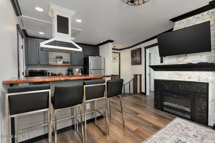 100562028 | Photo 23