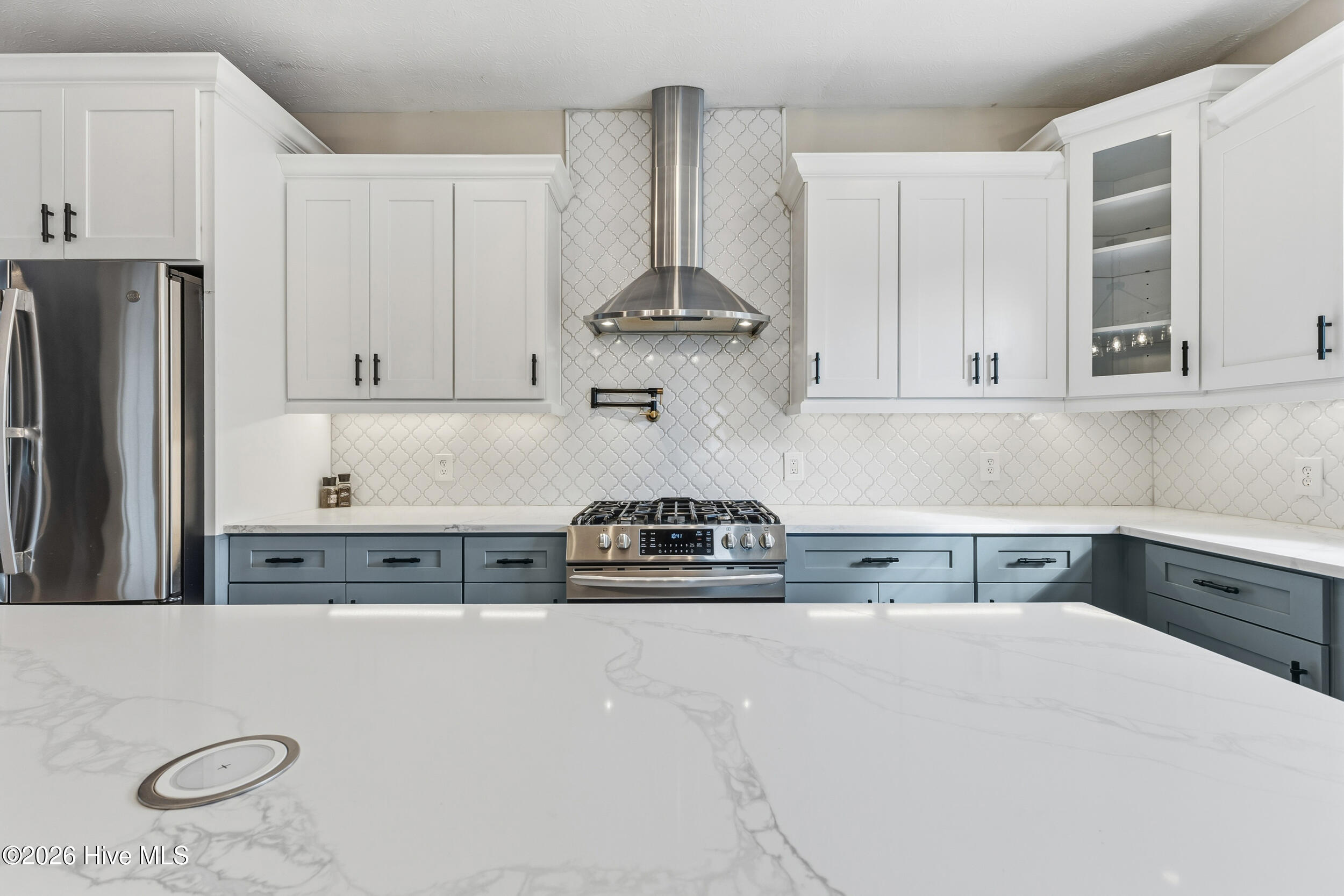 100552427 | Photo 13