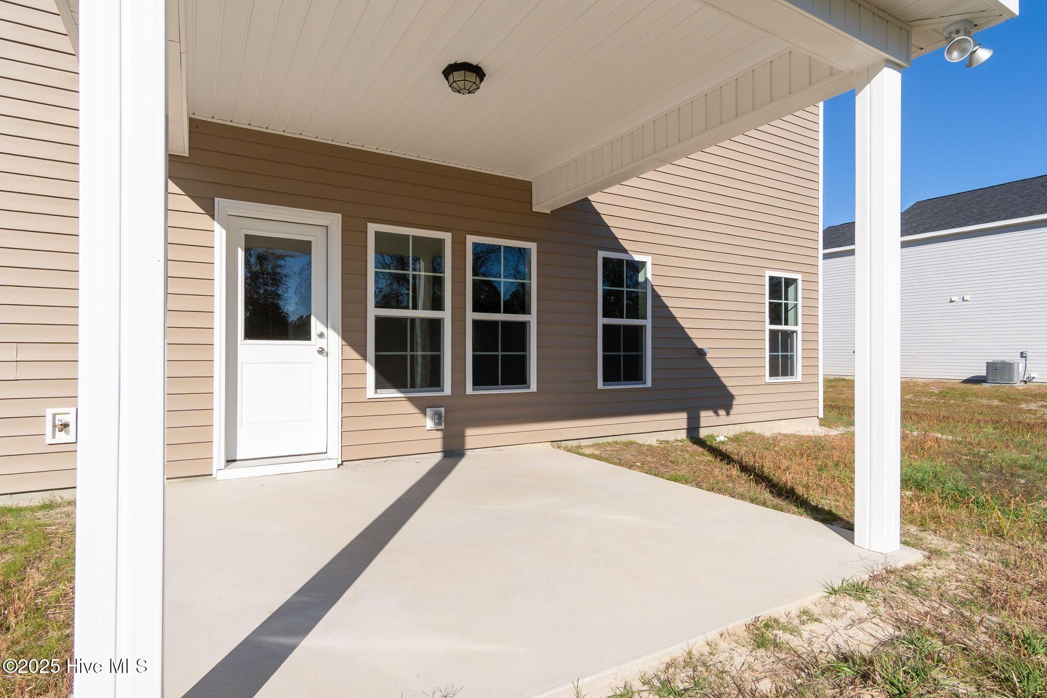 100531004 | Photo 49