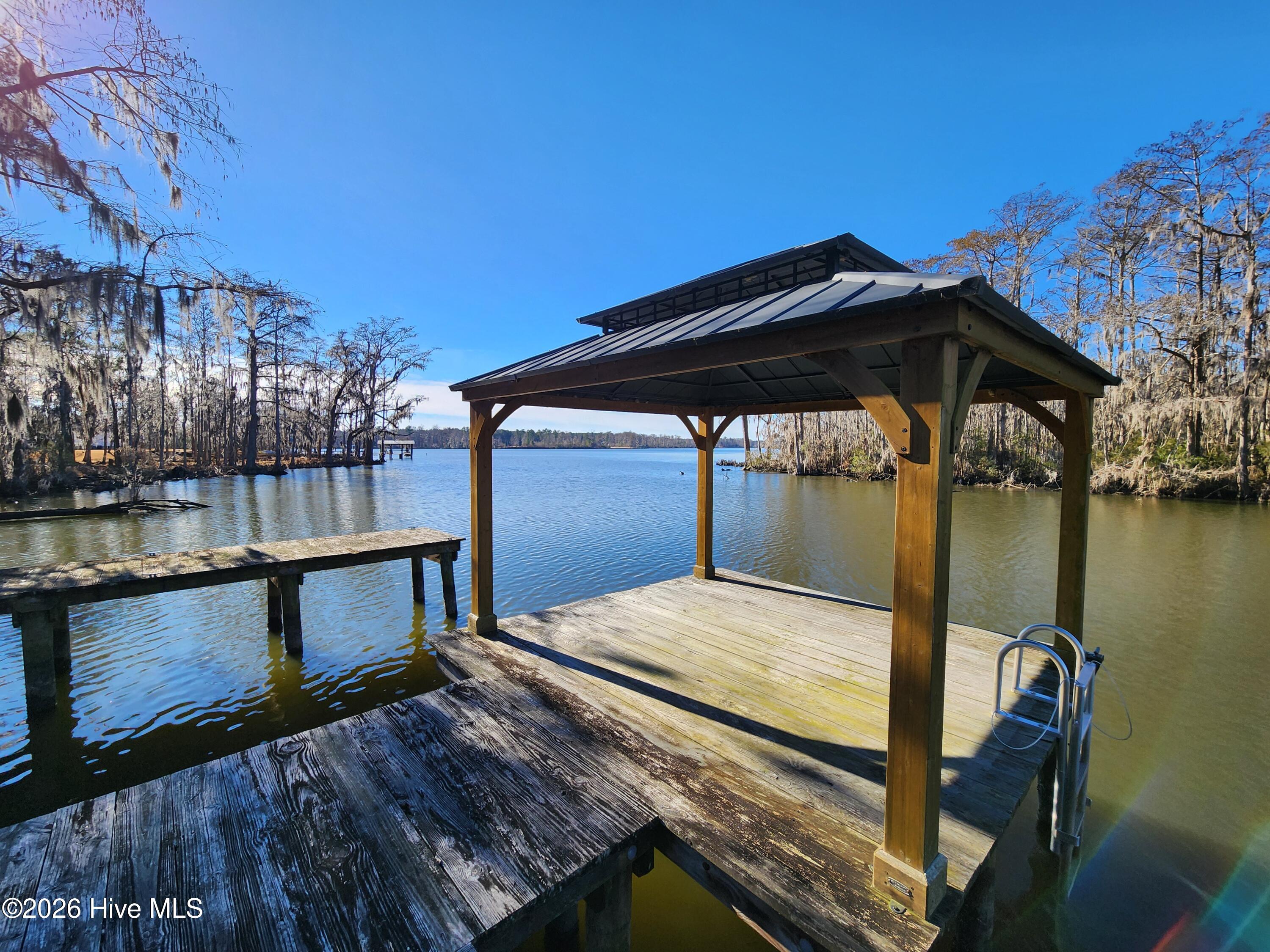 Homes for sale in Hertford, NC | 36 Pilot Ct, Hertford, NC 27944 | MLS# 100550215