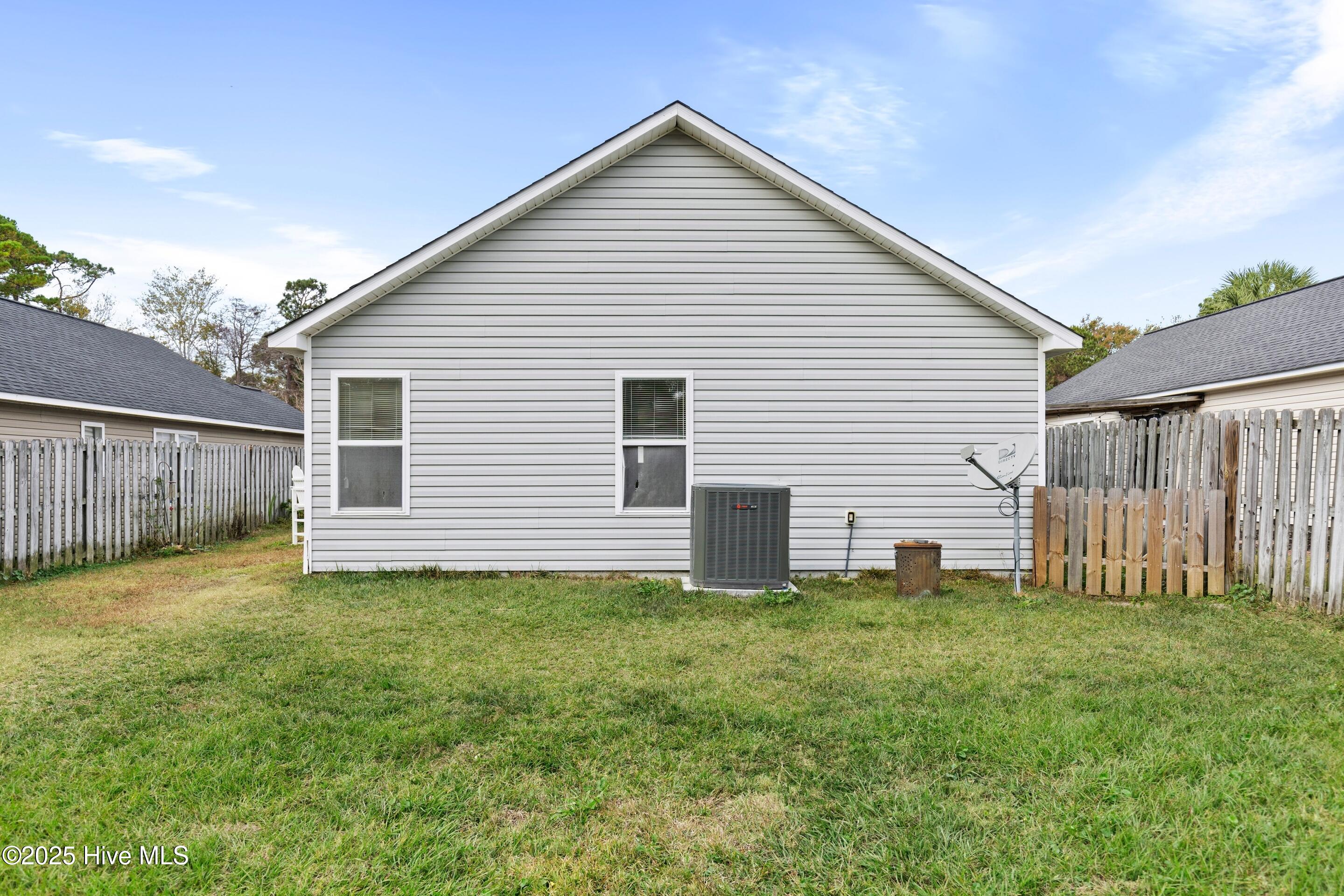 100539007 | Photo 31