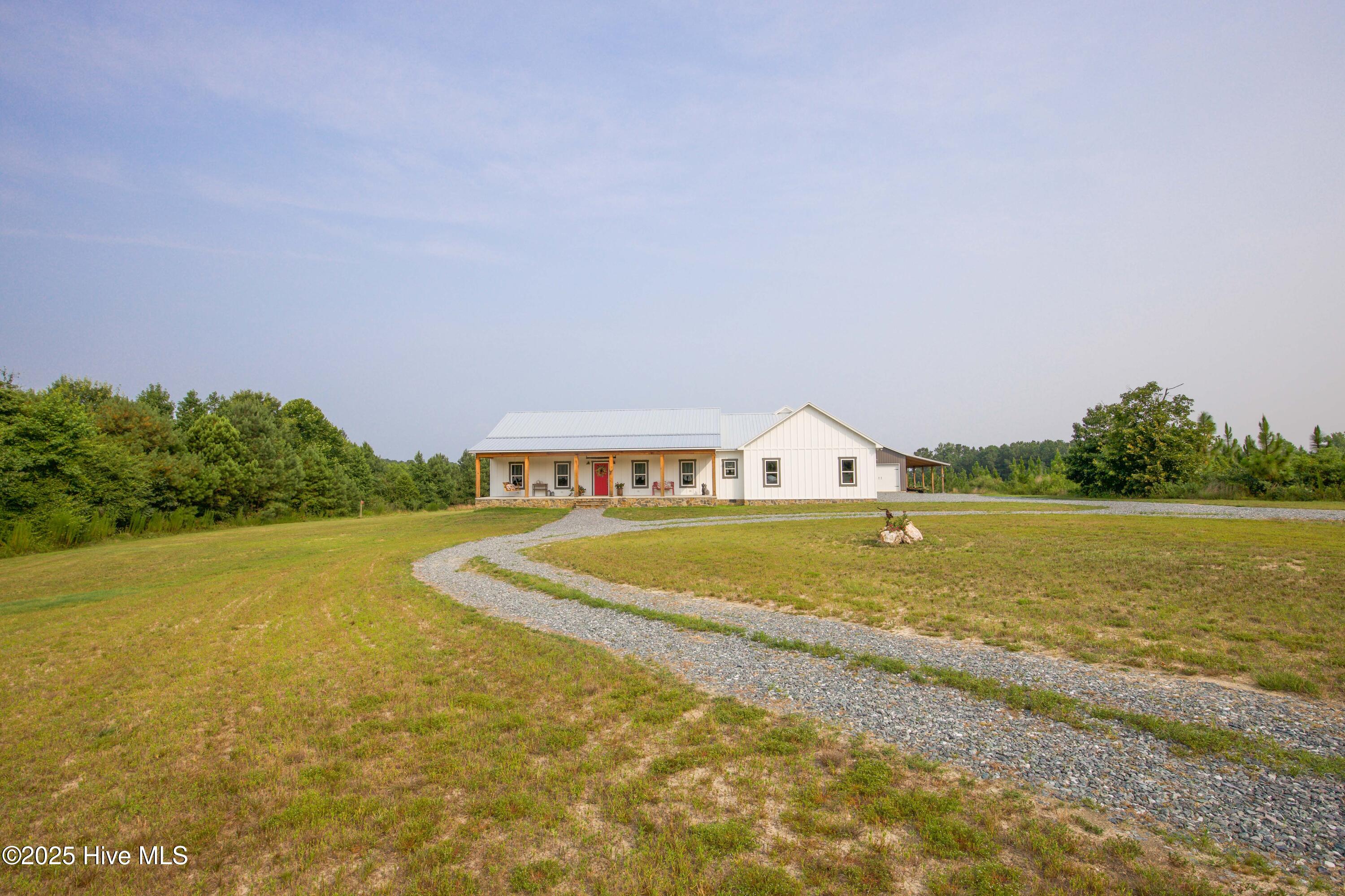 Homes for sale in Biscoe, NC | 1415 Mcduffie Rd, Biscoe, NC 27209 | MLS# 100531714