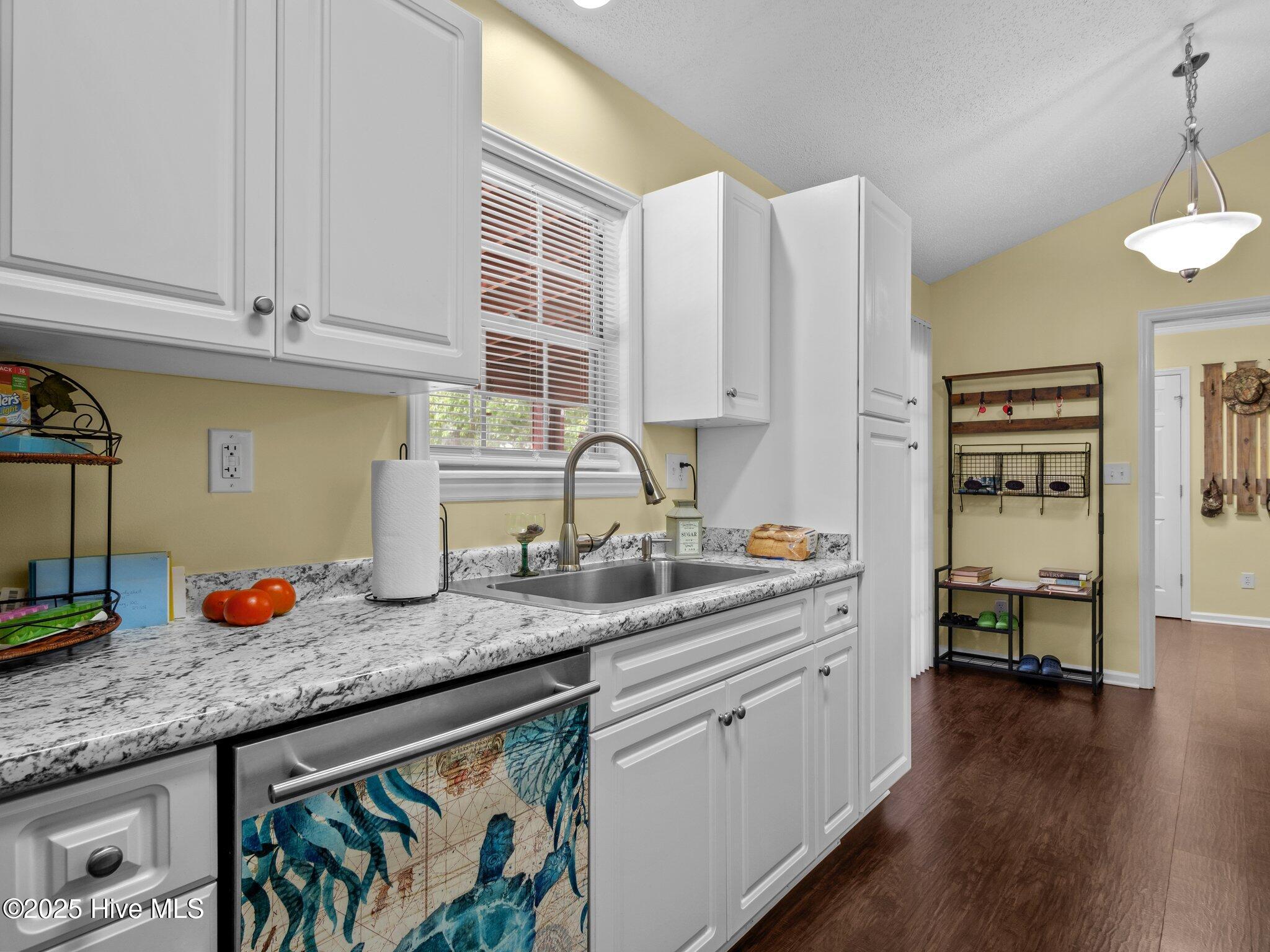 100516980 | Photo 39