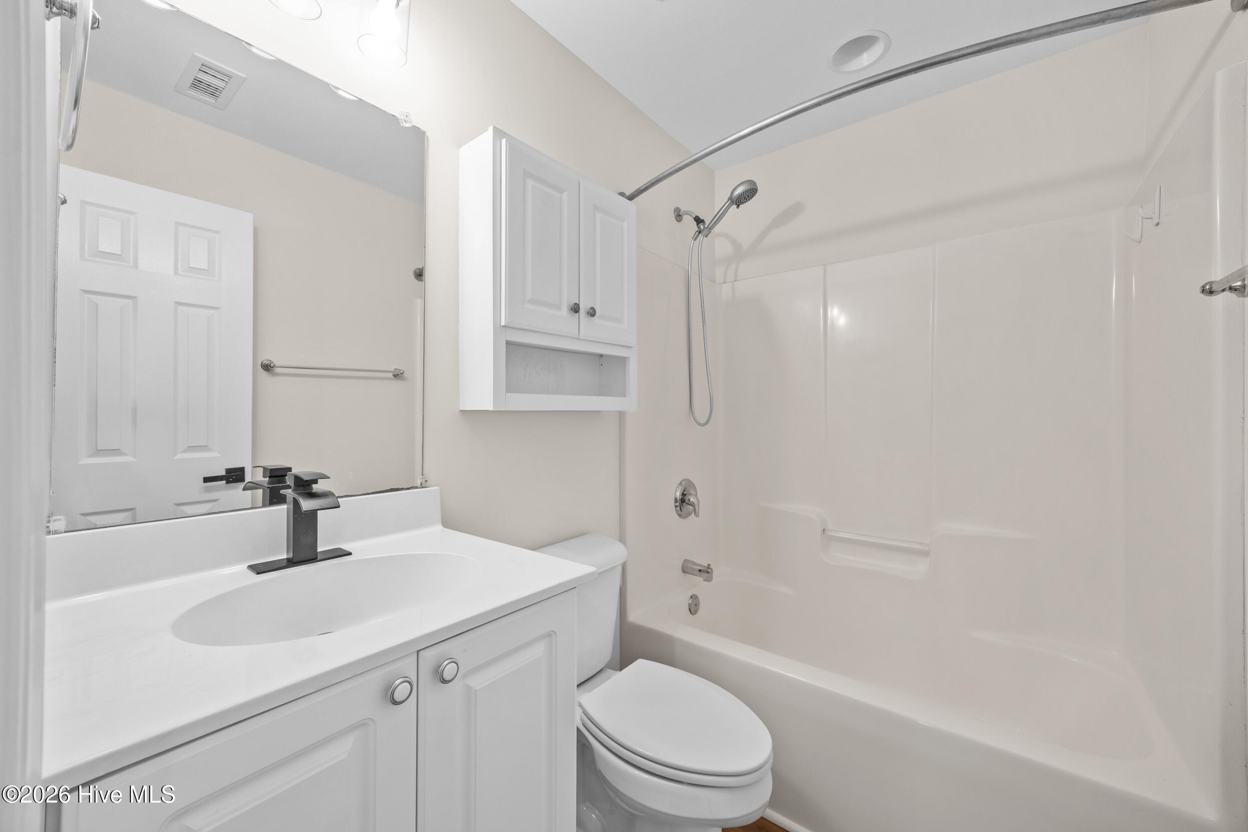 100569542 | Photo 20