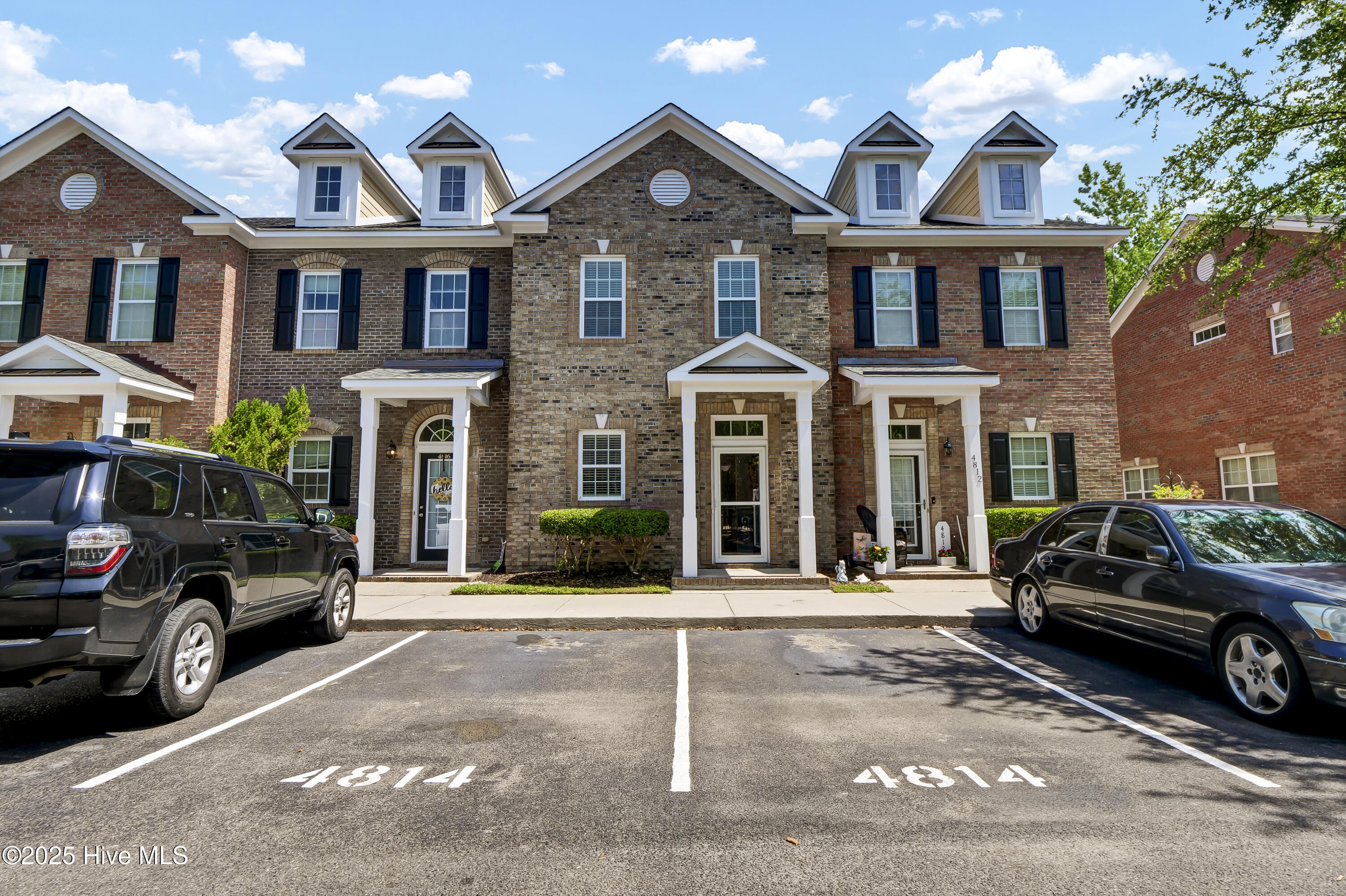 100504988 | Photo 29