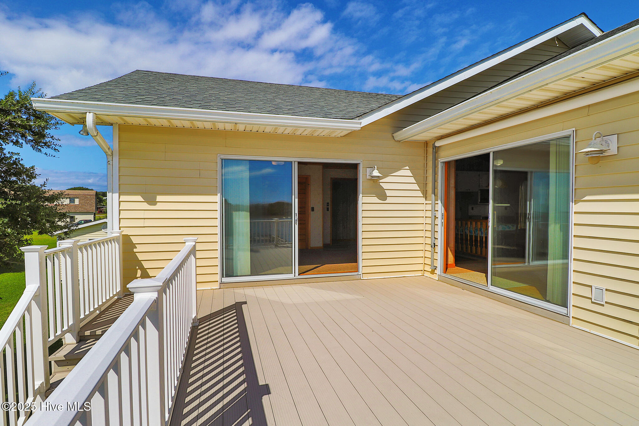 100535334 | Photo 20