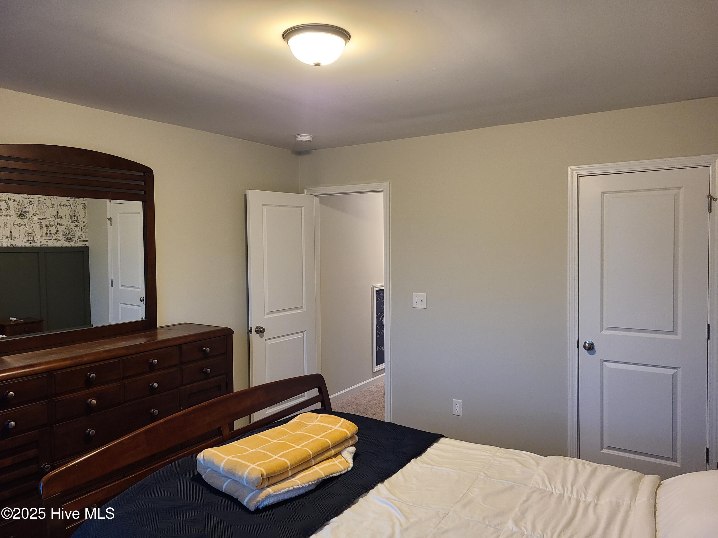 100540753 | Photo 11