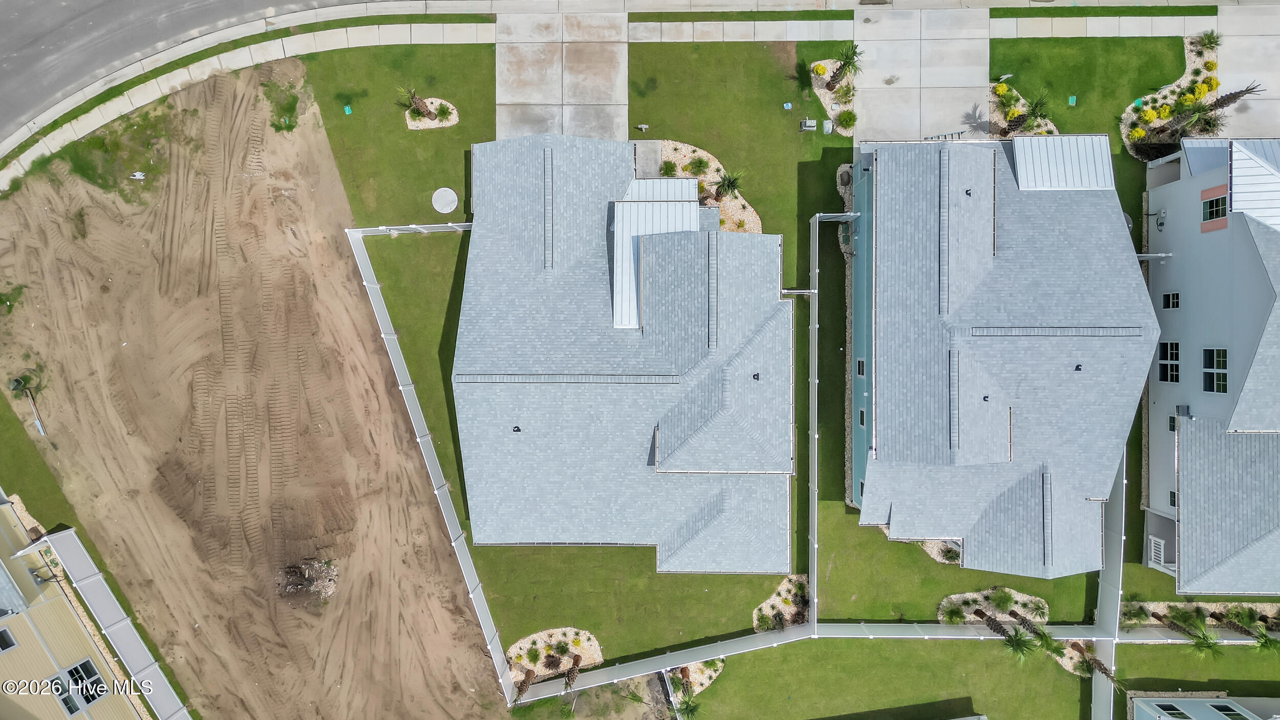 100549844 | Photo 45