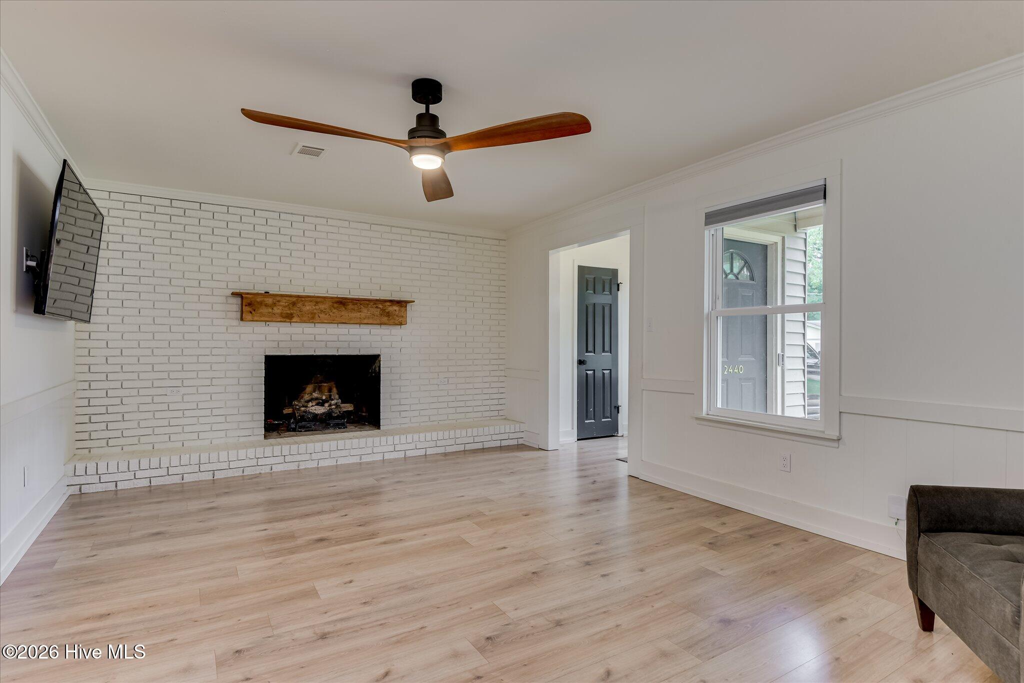 Great Room with Fireplace