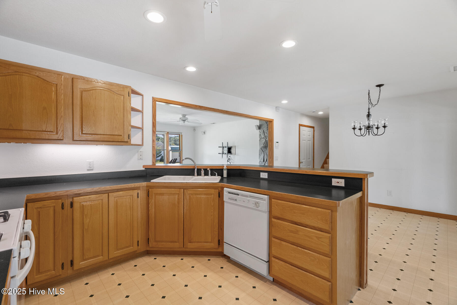 104 Perry's Way, Grandy, NC, 27939