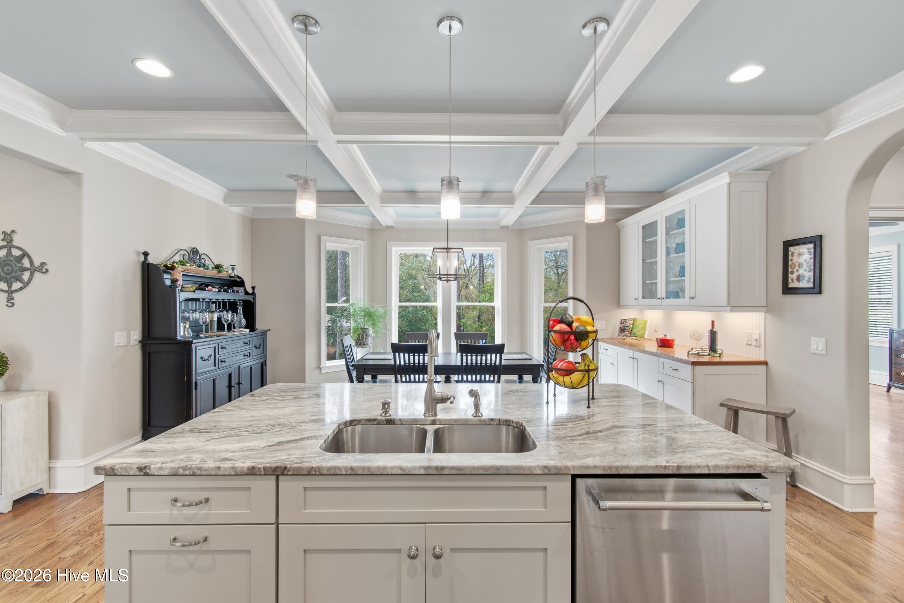 100555606 | Photo 20