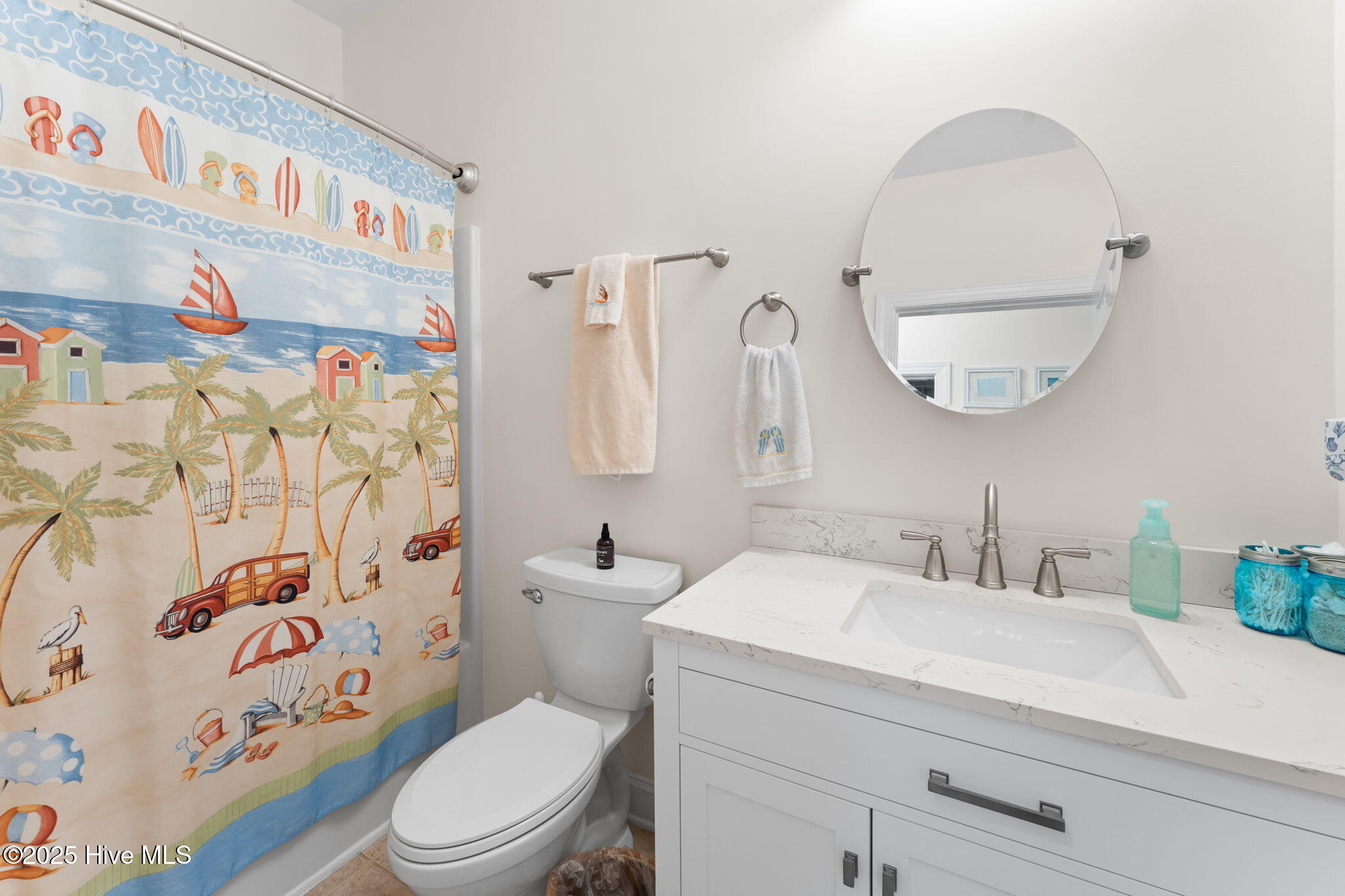 100528082 | Photo 15