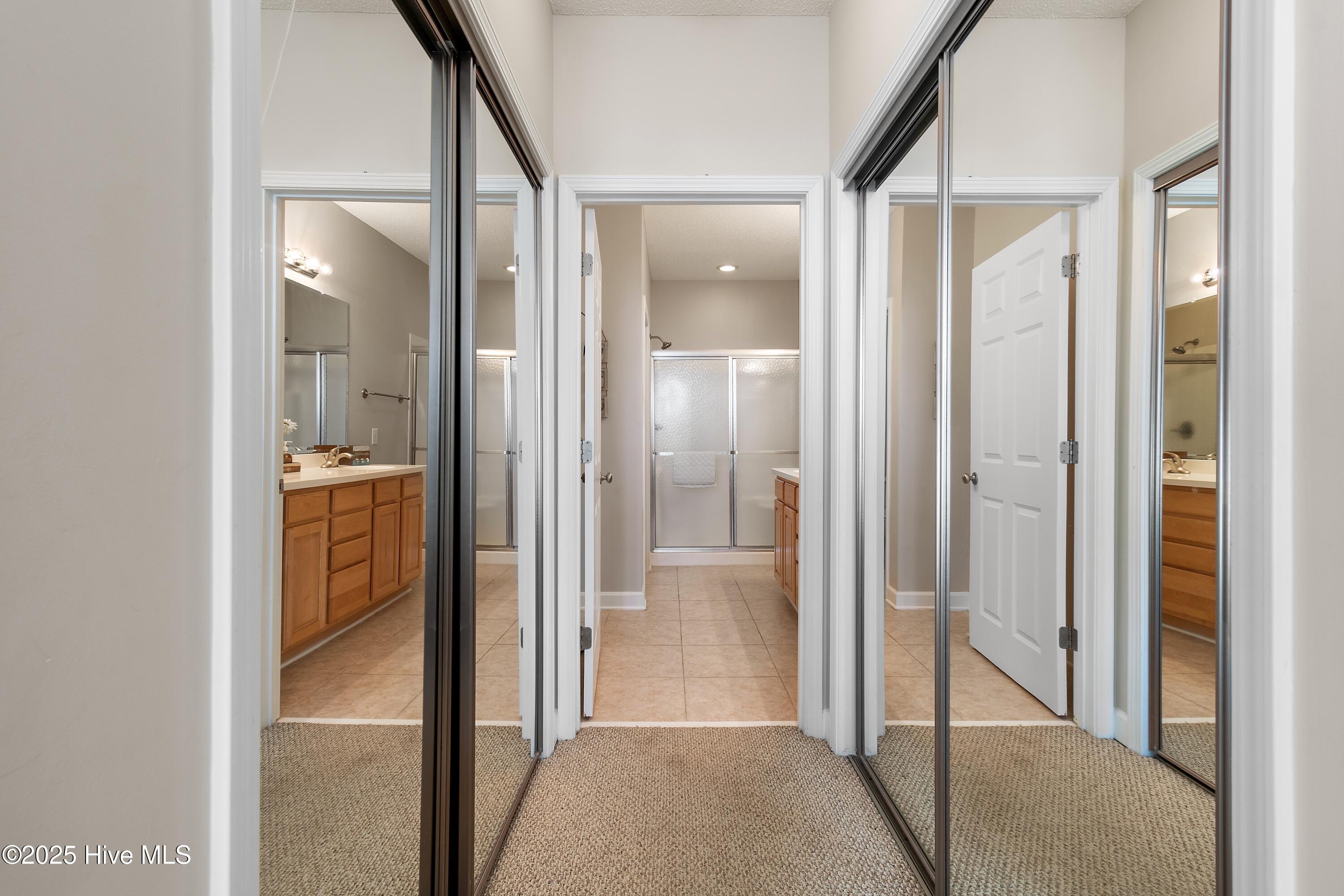 100536707 | Photo 18